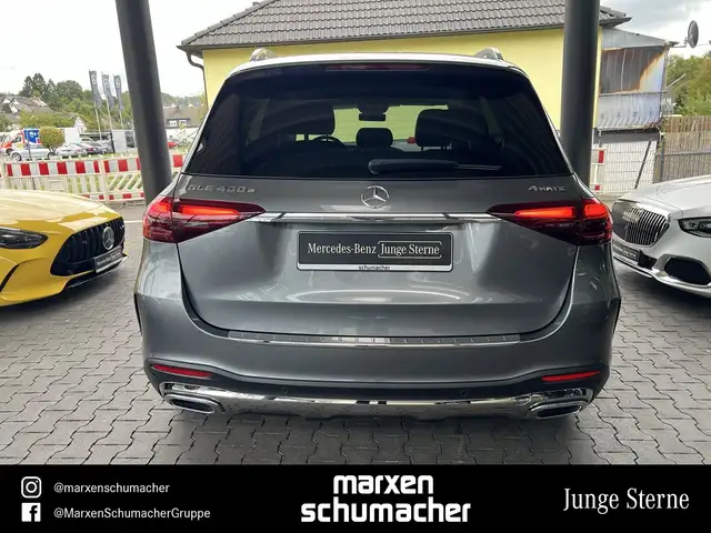 Mercedes-Benz Gle view 5