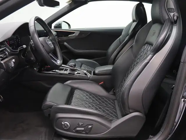 Audi S5 view 16