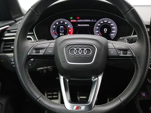 Audi S5 view 14