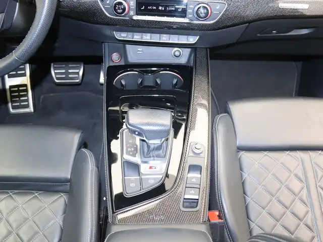 Audi S5 view 12