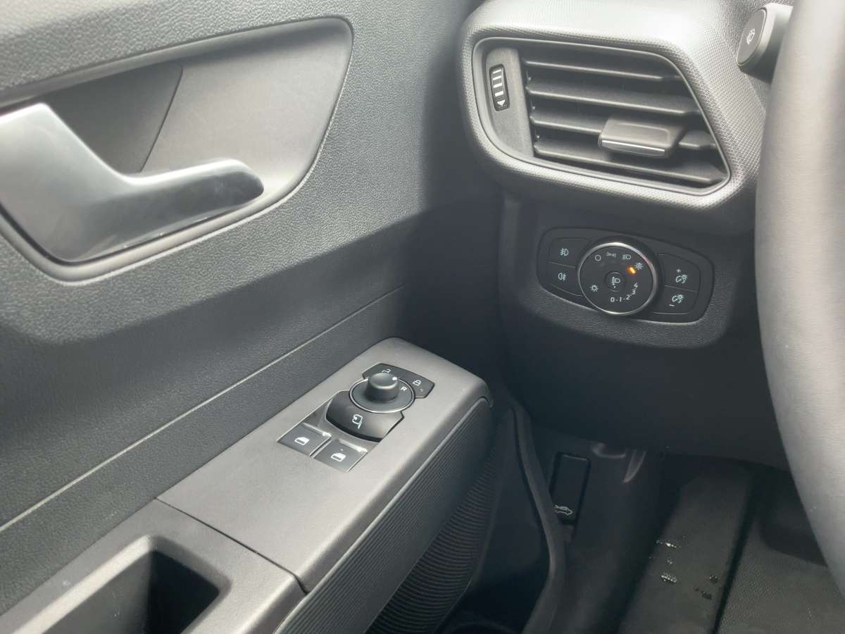 Ford Transit Courier
