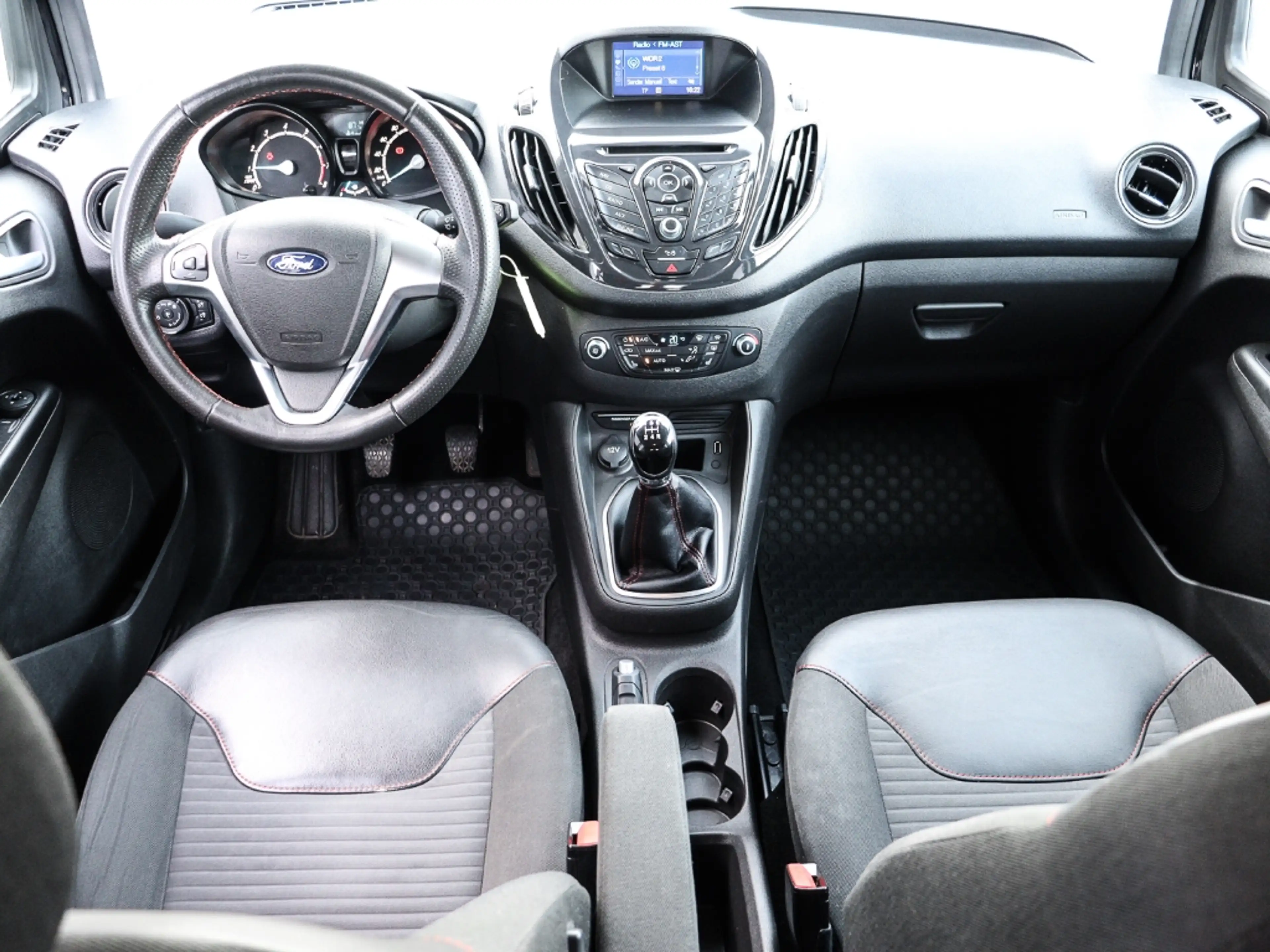 Ford Tourneo Courier Sport Navi Mehrzonenklima 2-Zonen-Klimaautom Klima — photo 7