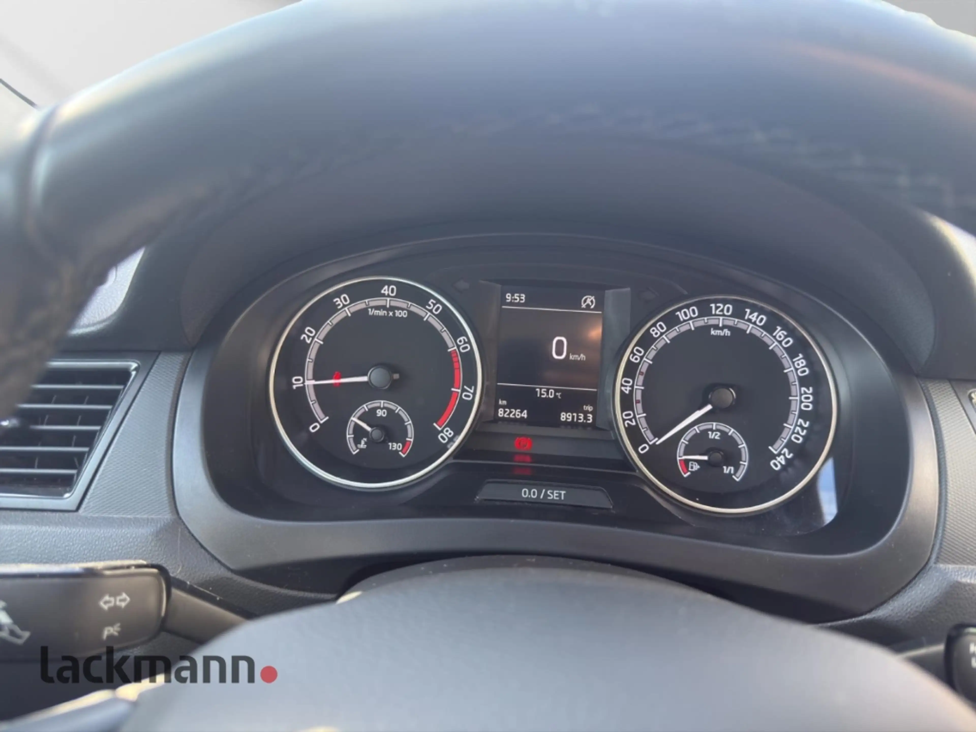 Skoda Rapid/Spaceback Spaceback Active 1.0 TSI *Klima*PDC hi.* — photo 14