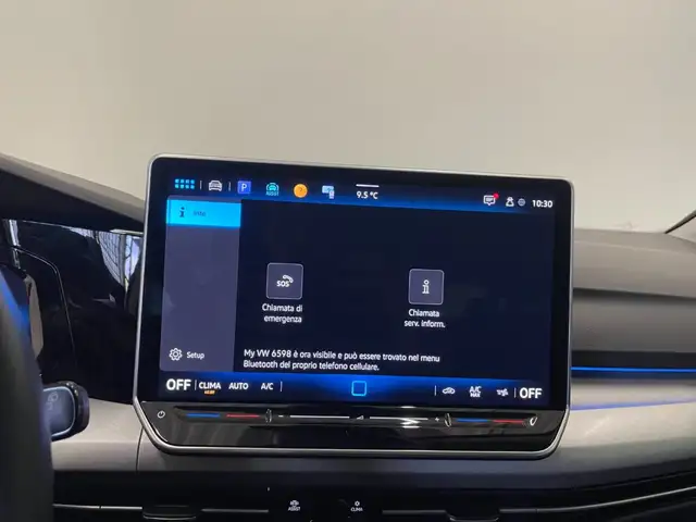 Volkswagen Golf view 9