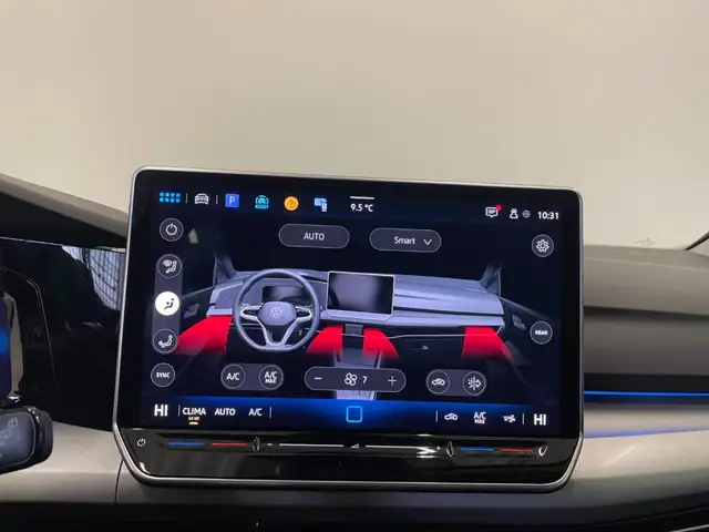 Volkswagen Golf view 13