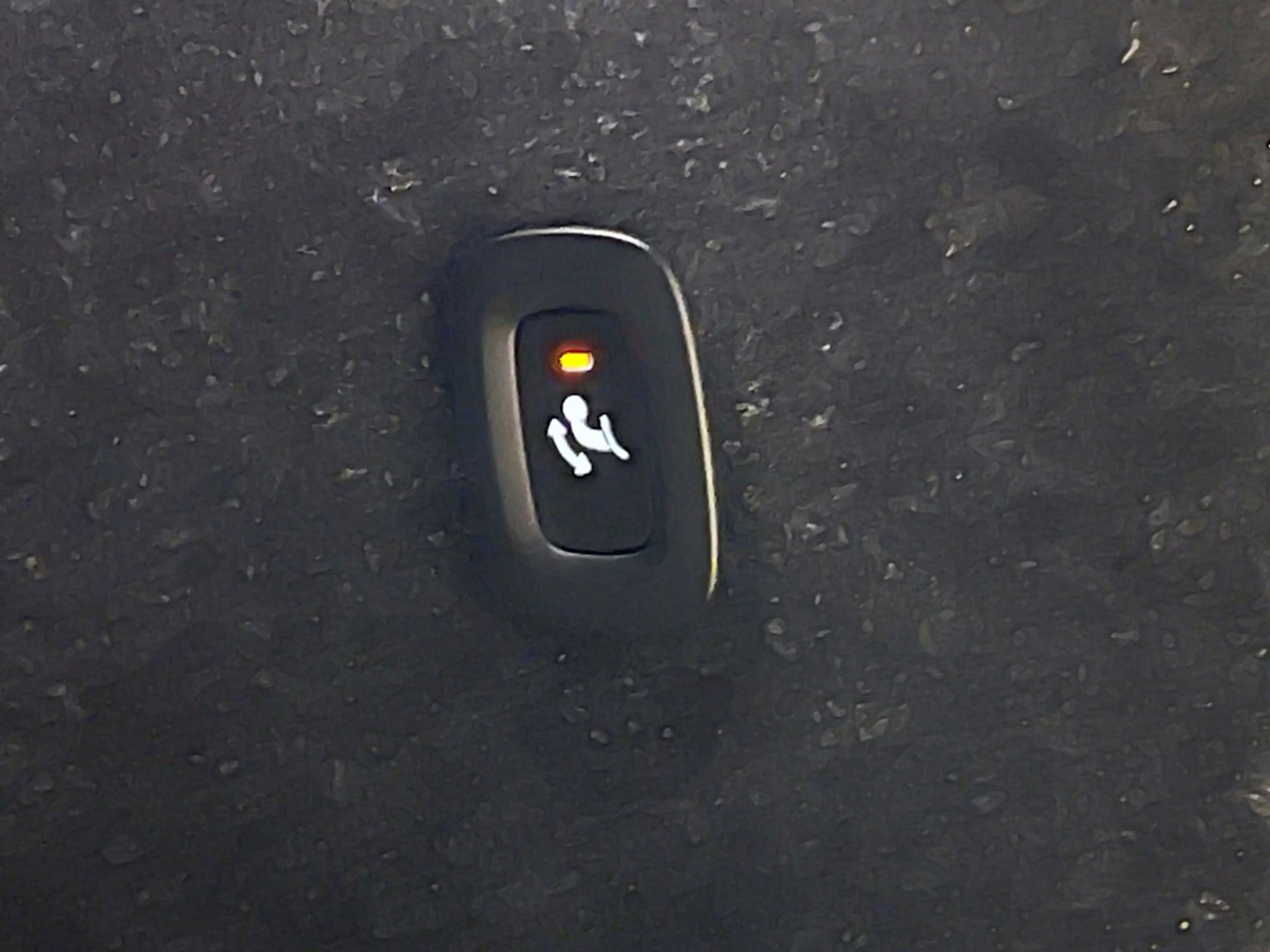 Volvo C40 Recharge Plus + electr trekhaak — photo 11