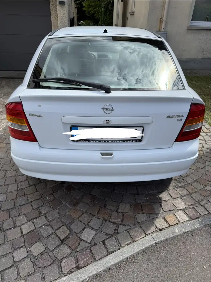 Opel Astra 1.6, foto 3