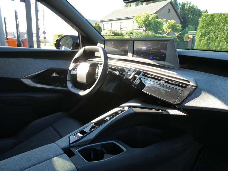 Peugeot 5008 1.2 i MHEV automaat 145pk 7 plaatsen Allure Camera '25 28000km (66751) — photo 11