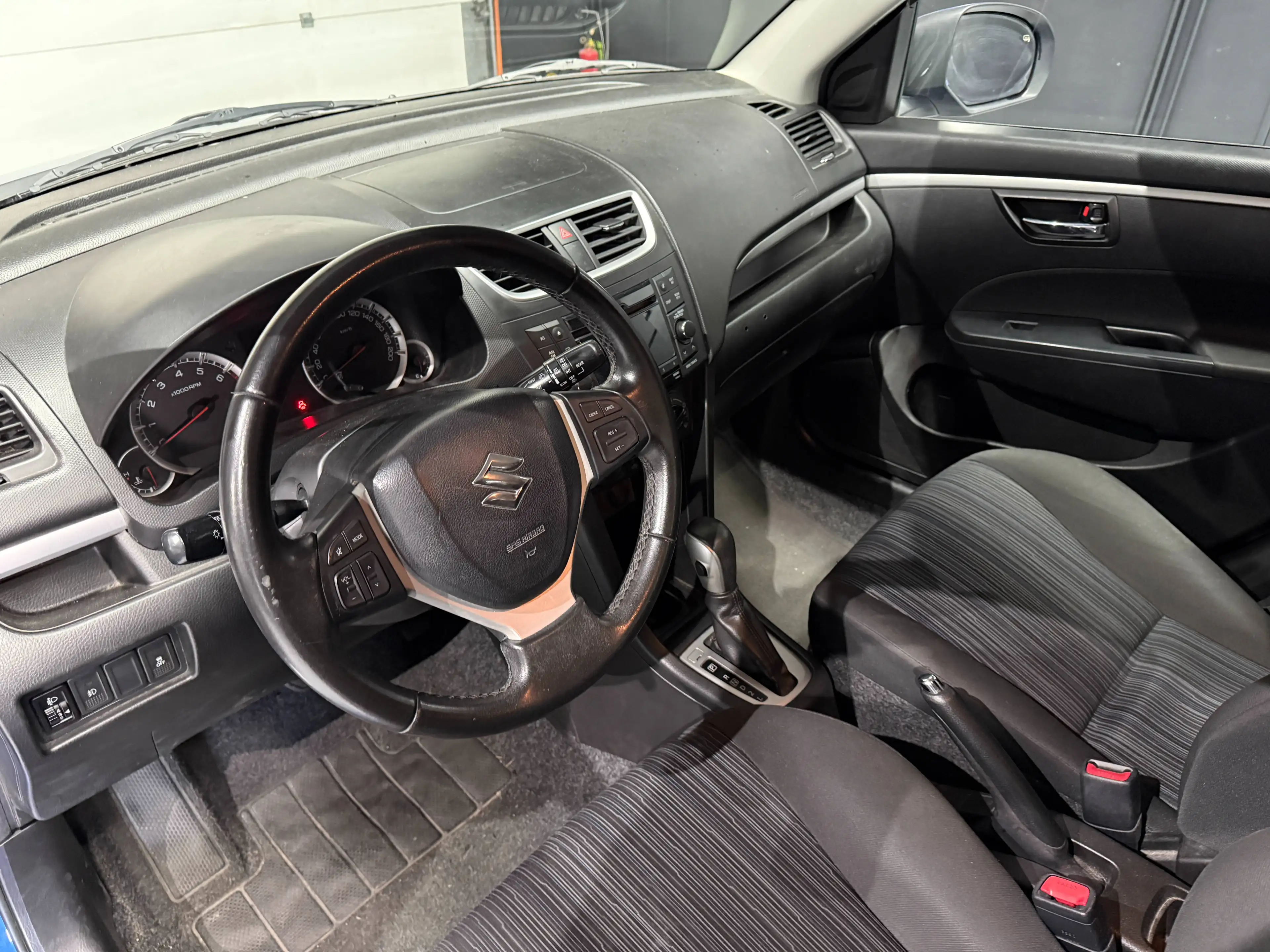 Suzuki Swift Swift 1.2i garantie — photo 10