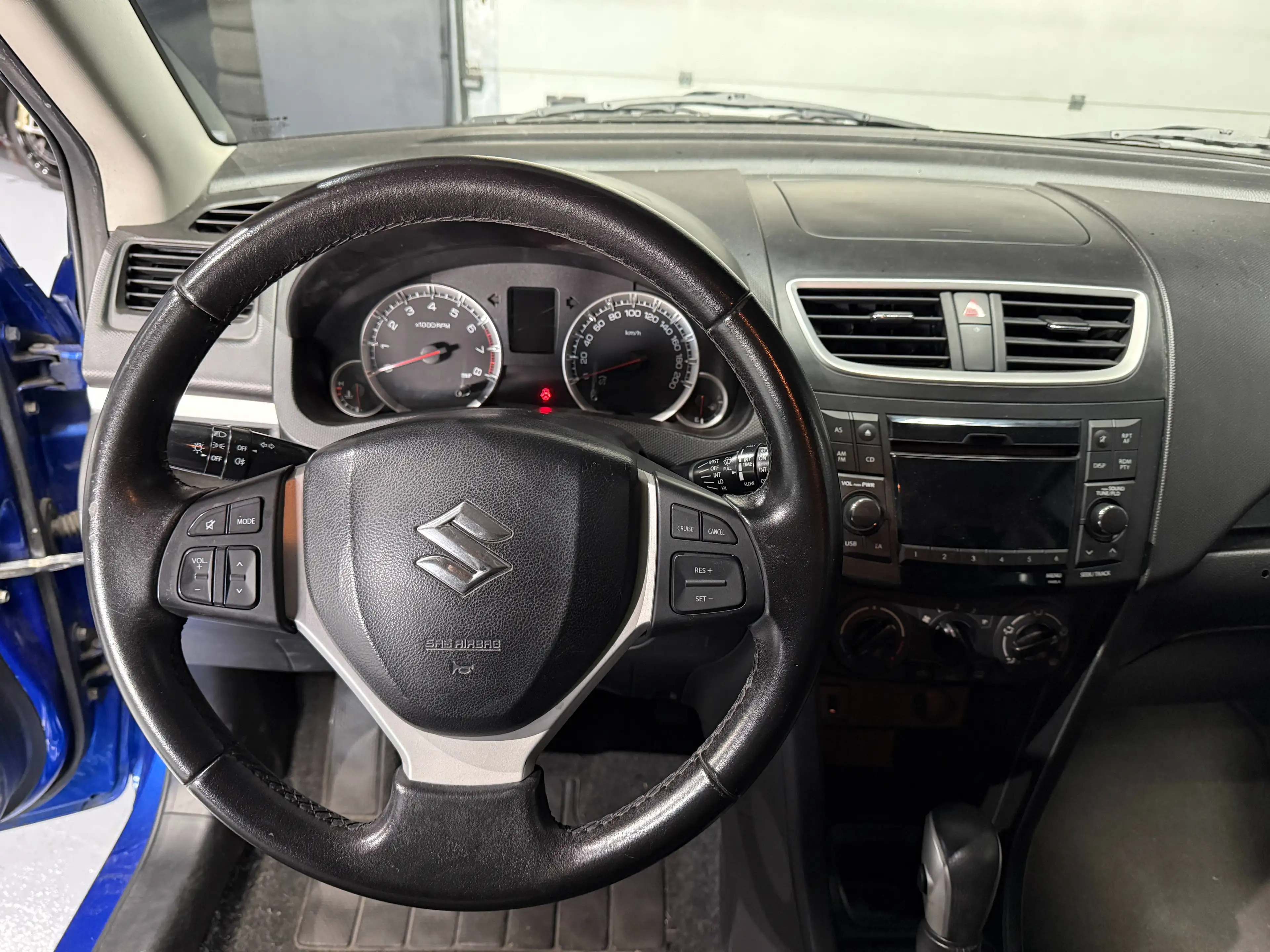 Suzuki Swift Swift 1.2i garantie — photo 9