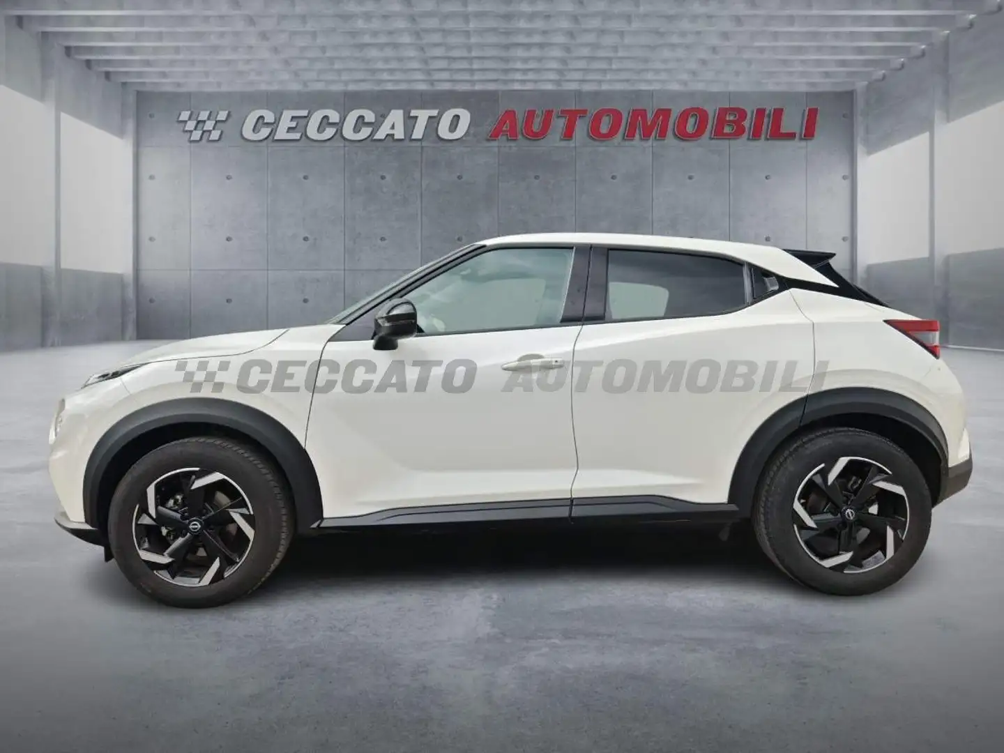 Nissan Juke Juke 1.0 dig-t N-Connecta 114cv Bianco - 2