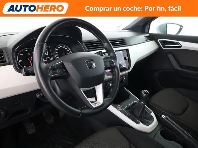 Seat Arona view 12