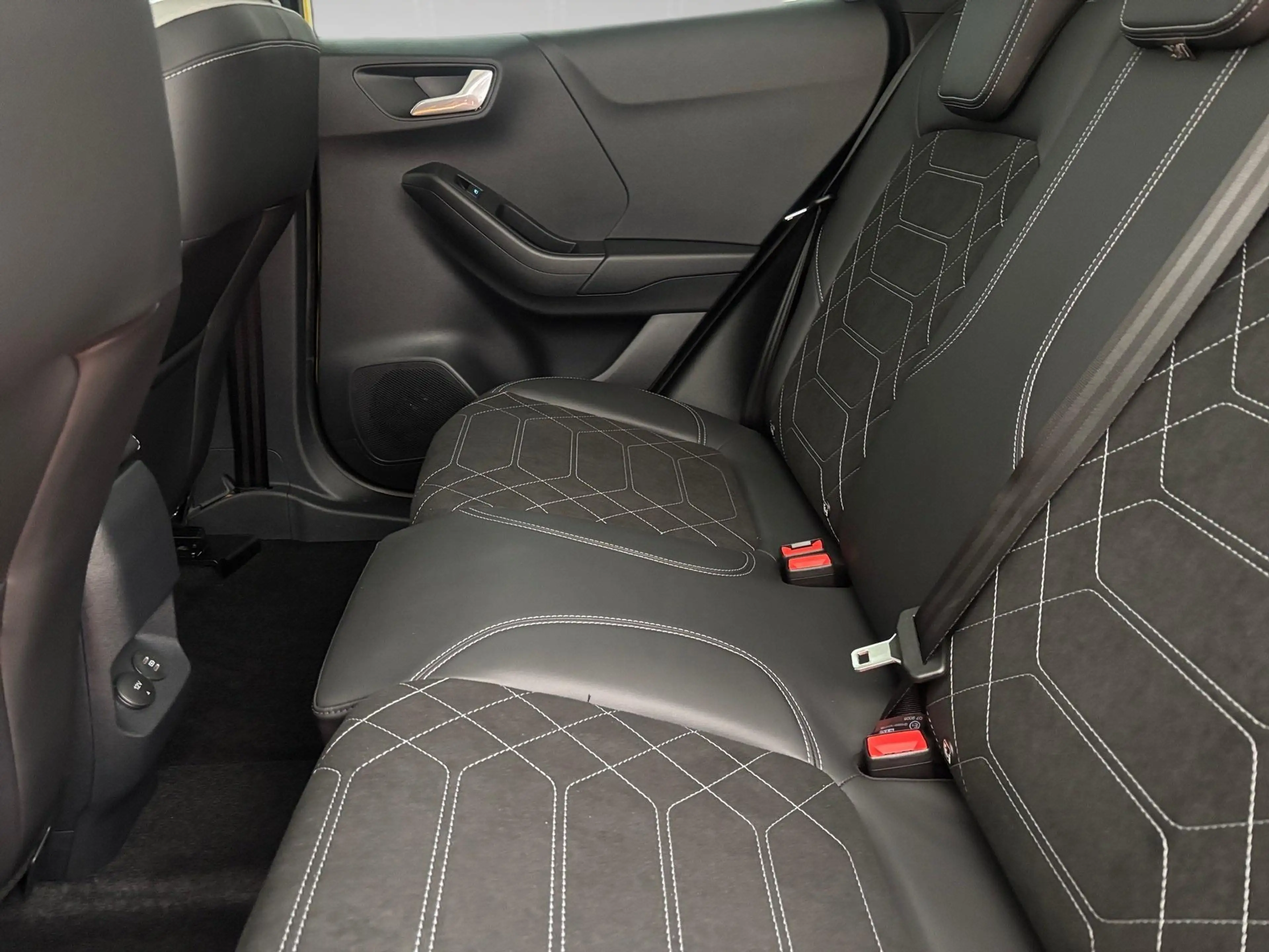 Ford Puma Gen-E Premium — photo 11