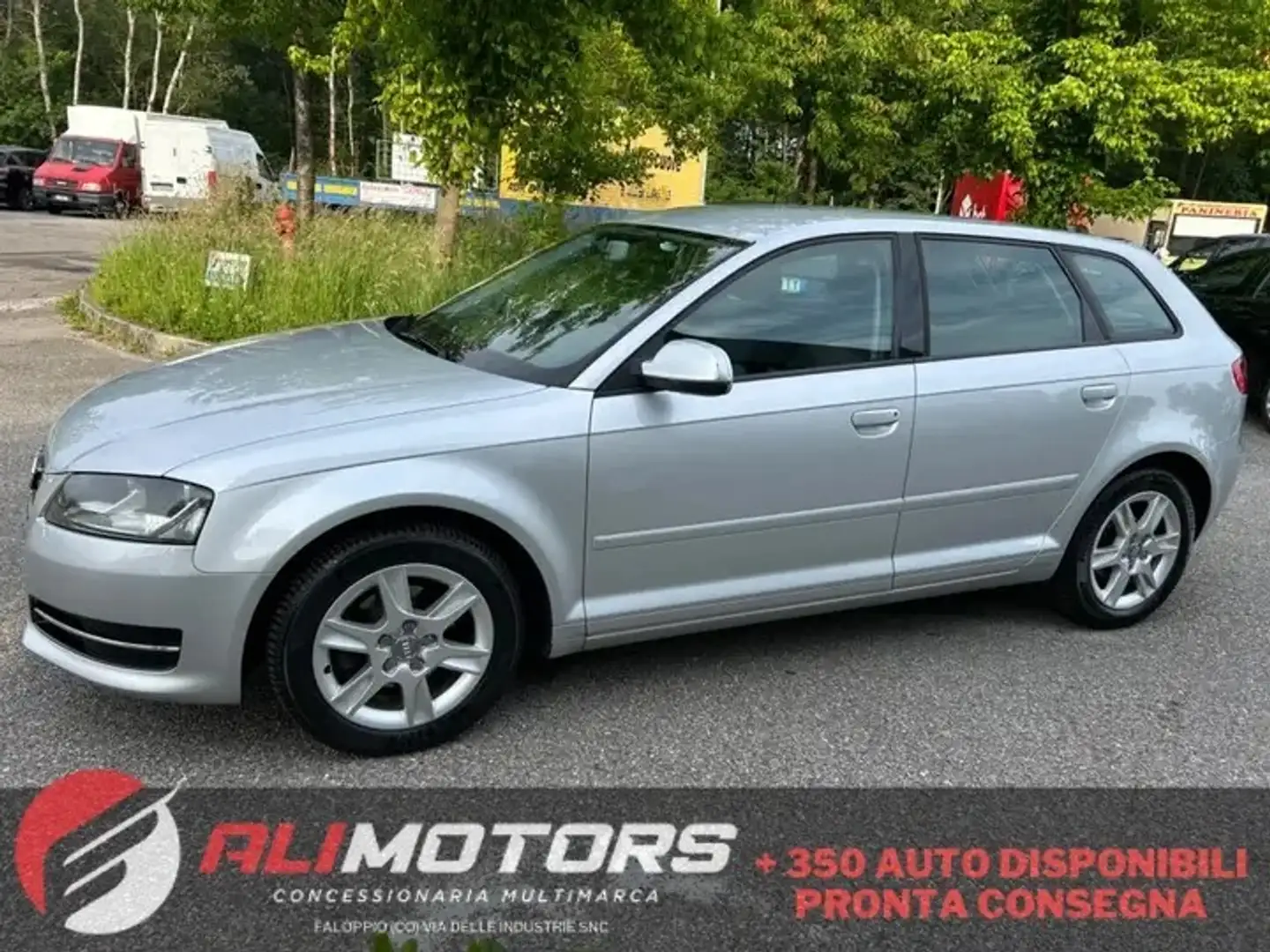 Audi A3 1.6 TDI 105 CV CR S tronic Ambition*Neo patantati* Grigio - 1