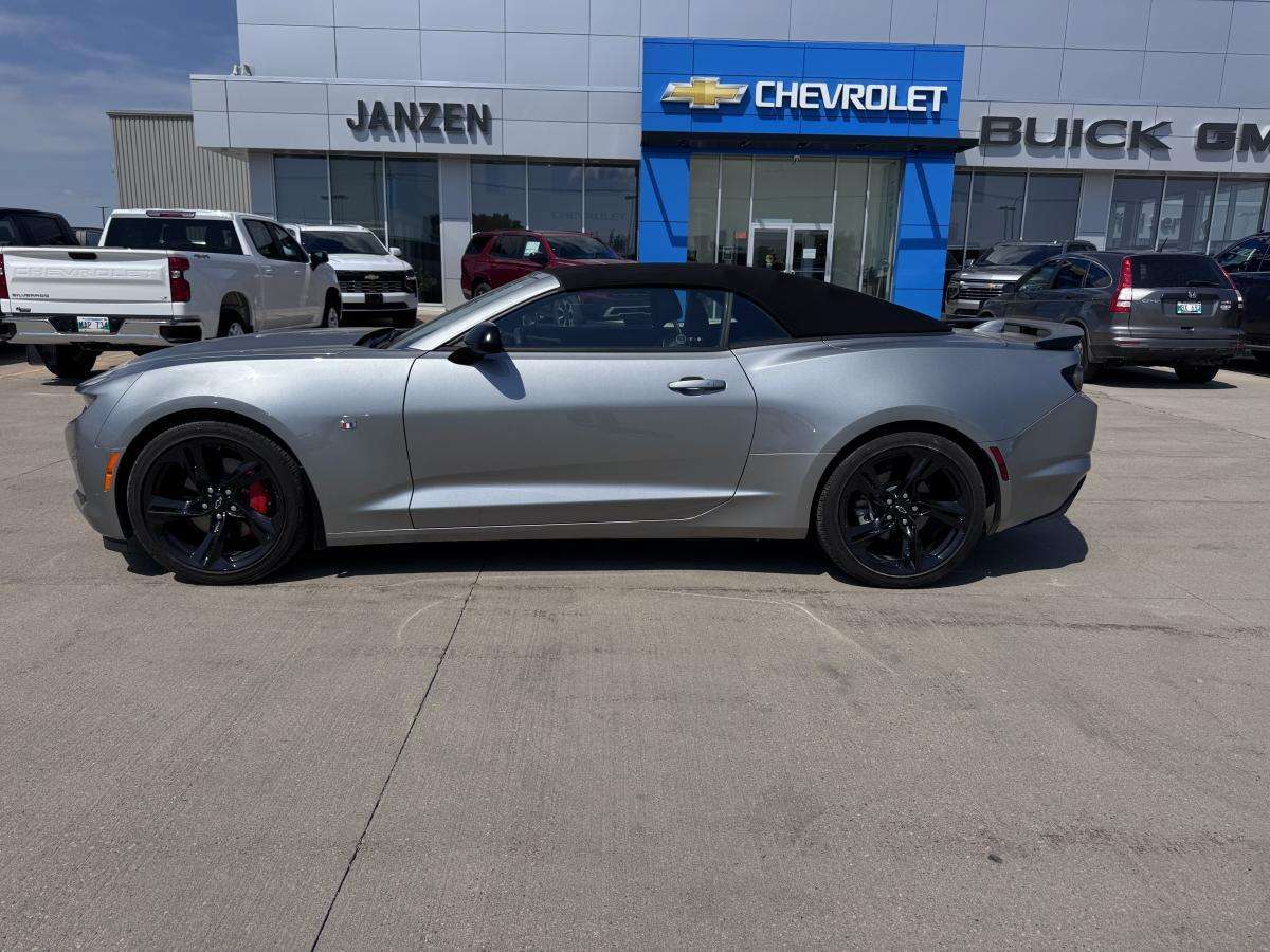 2024 Chevrolet Camaro 2dr Coupe 1LT — снимка 1