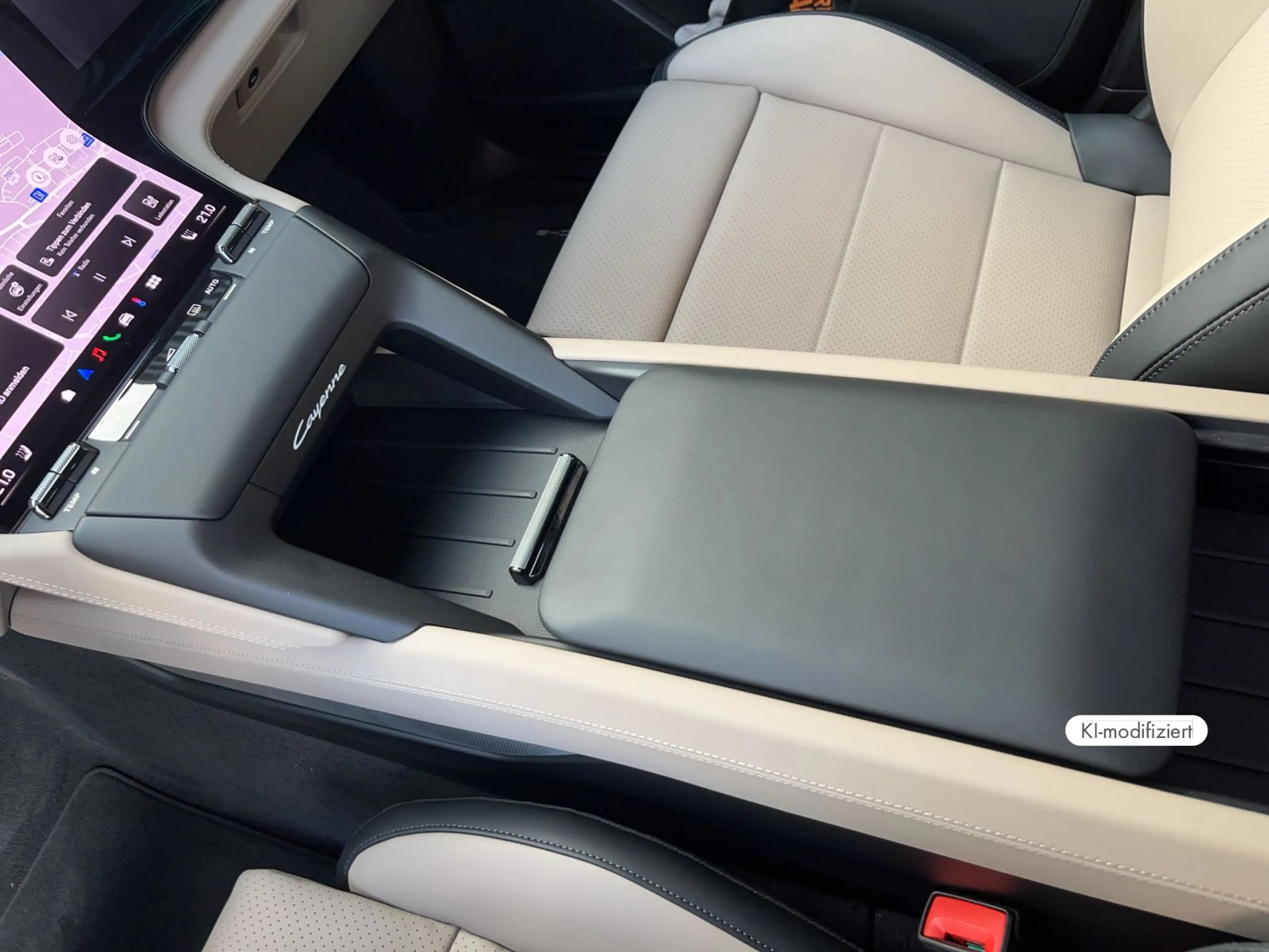 Porsche Cayenne S Electric — photo 14