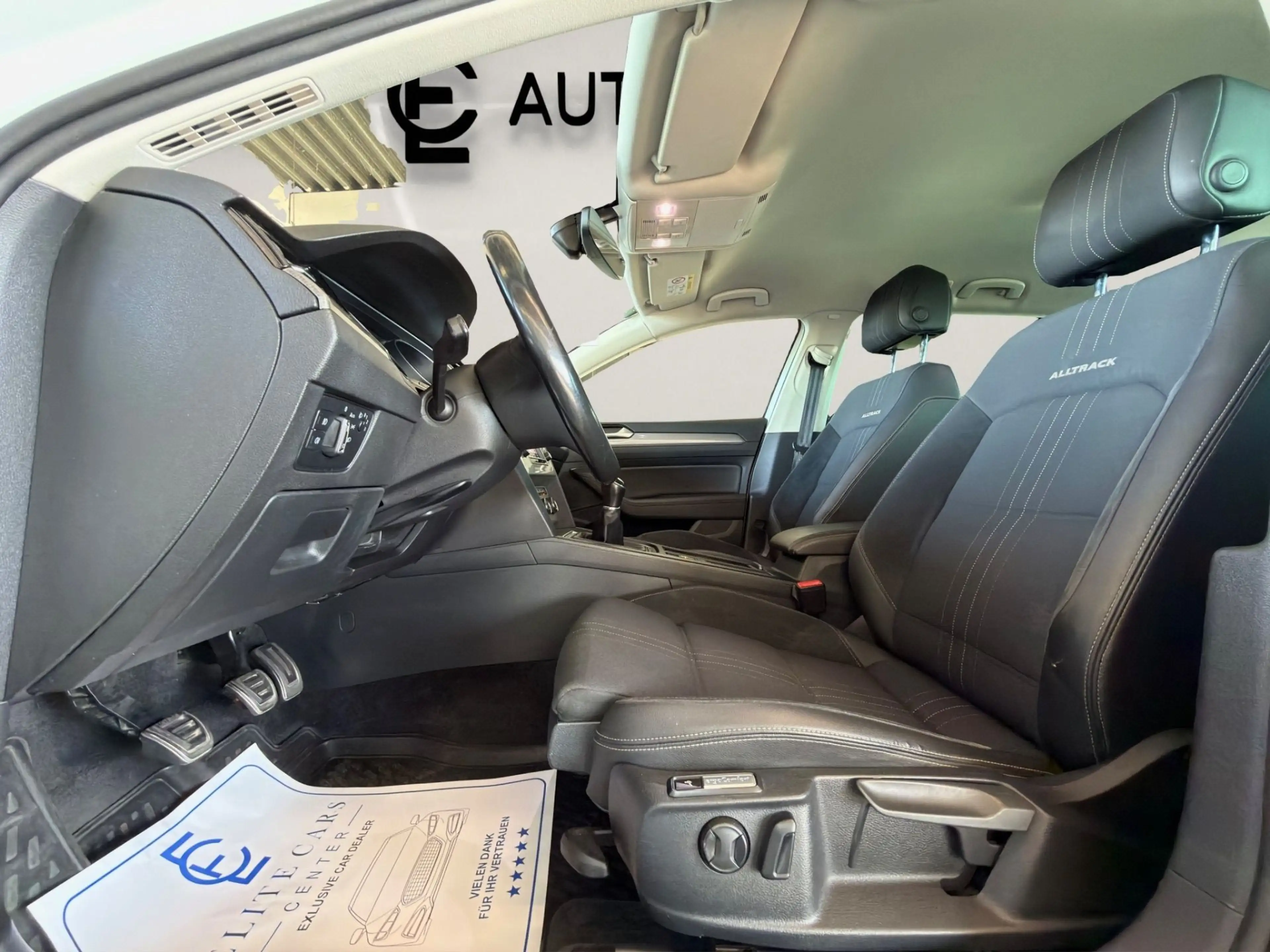 Volkswagen Passat Alltrack 2,0 TDI 4 MOTION ALLRAD / ANHÄNGER / ABSTANDSTEMP — photo 13
