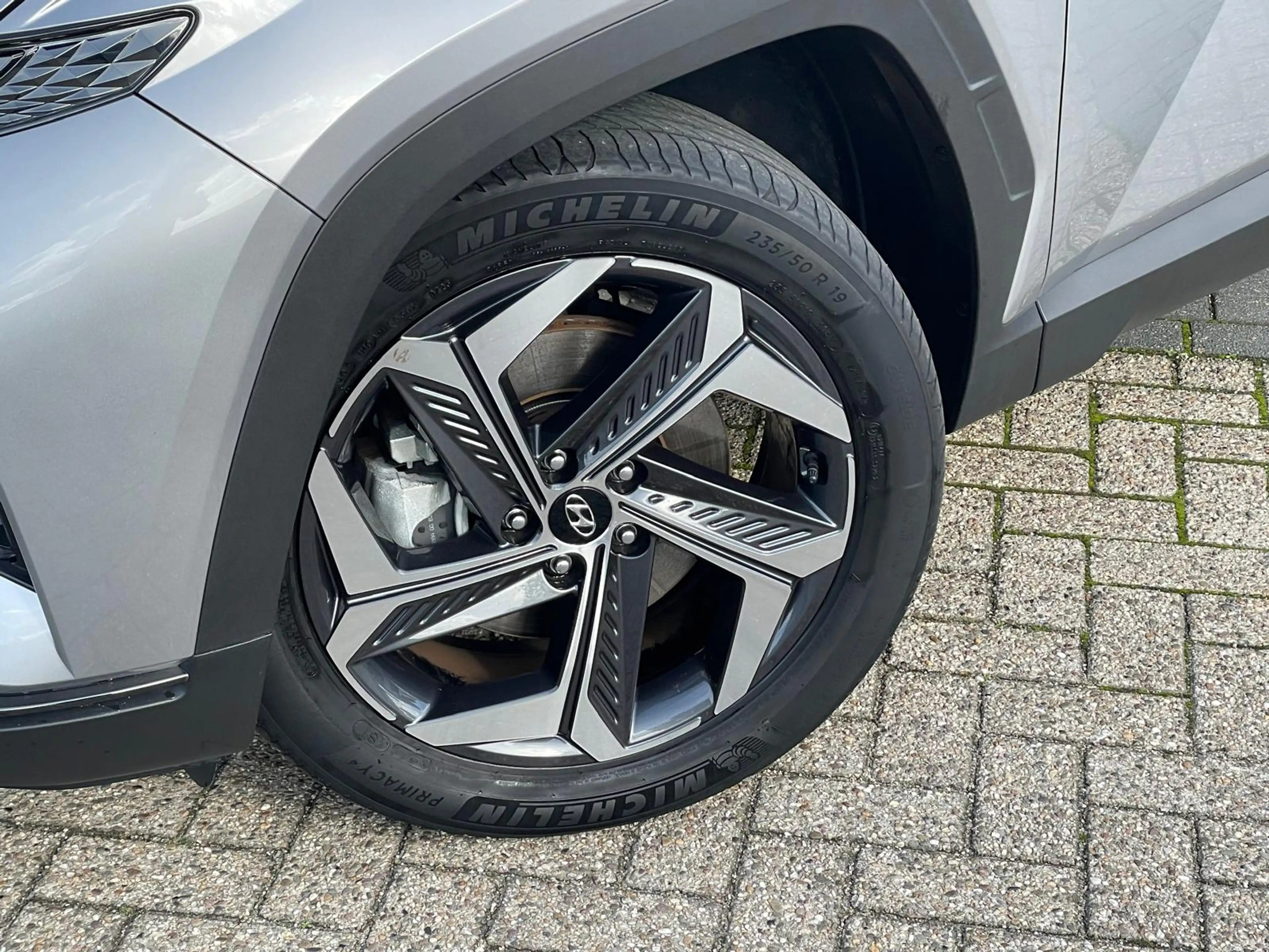 Hyundai TUCSON 1.6 T-GDI PHEV Comfort Smart 4WD | Trekhaak | Navi — photo 4
