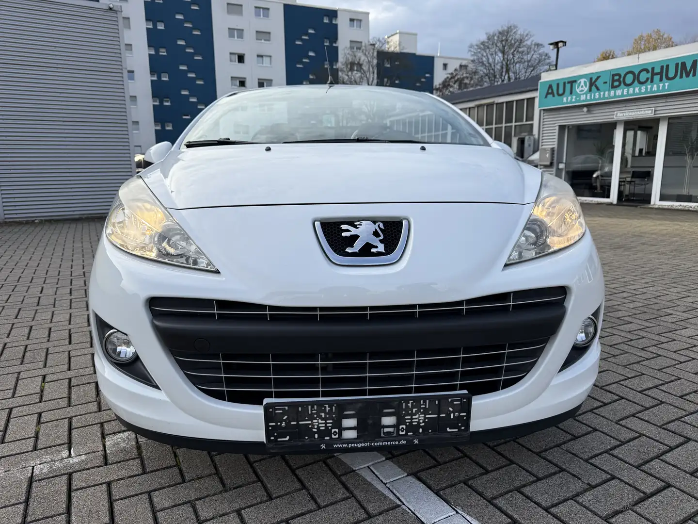 Peugeot 207 Premium / Tüv / Alufelgen Weiß - 2