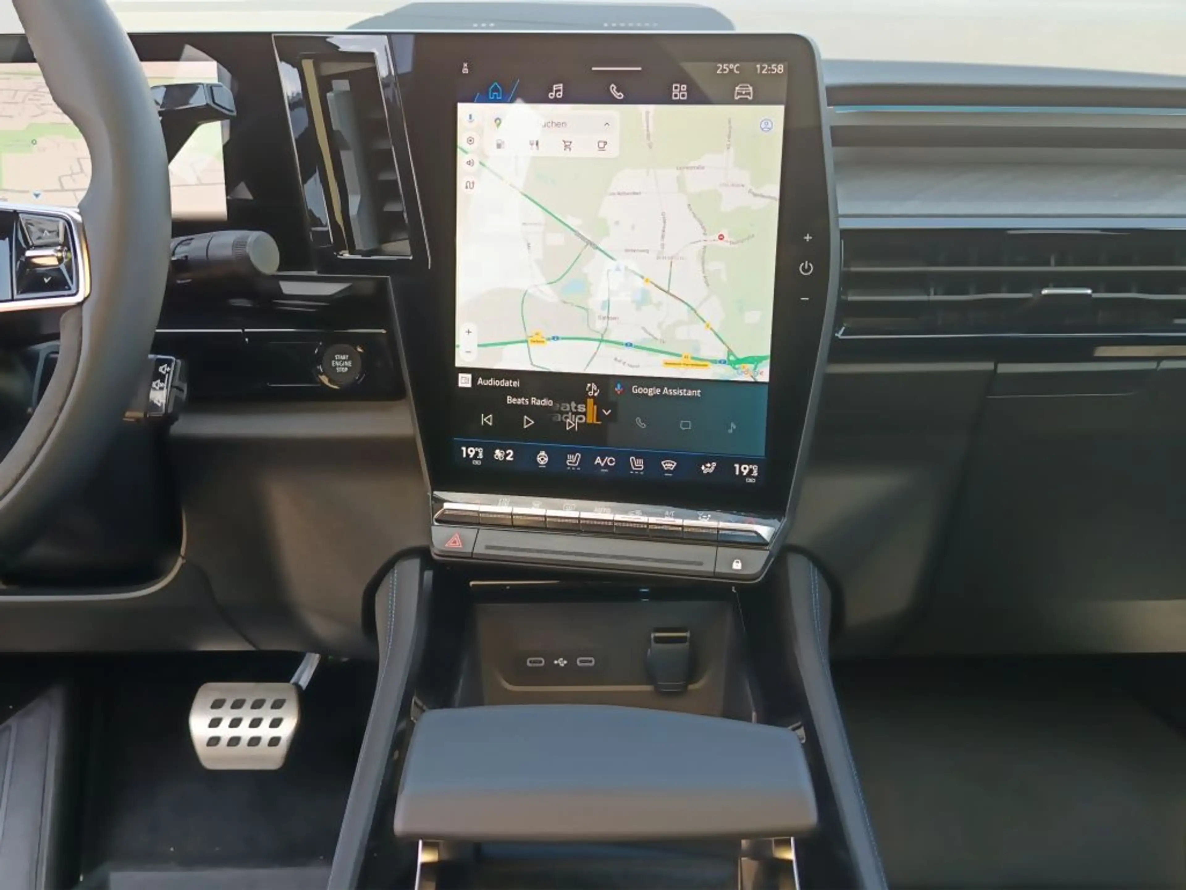 Renault Rafale E-TECH Full Hybrid 200 Esprit Alpine — photo 10