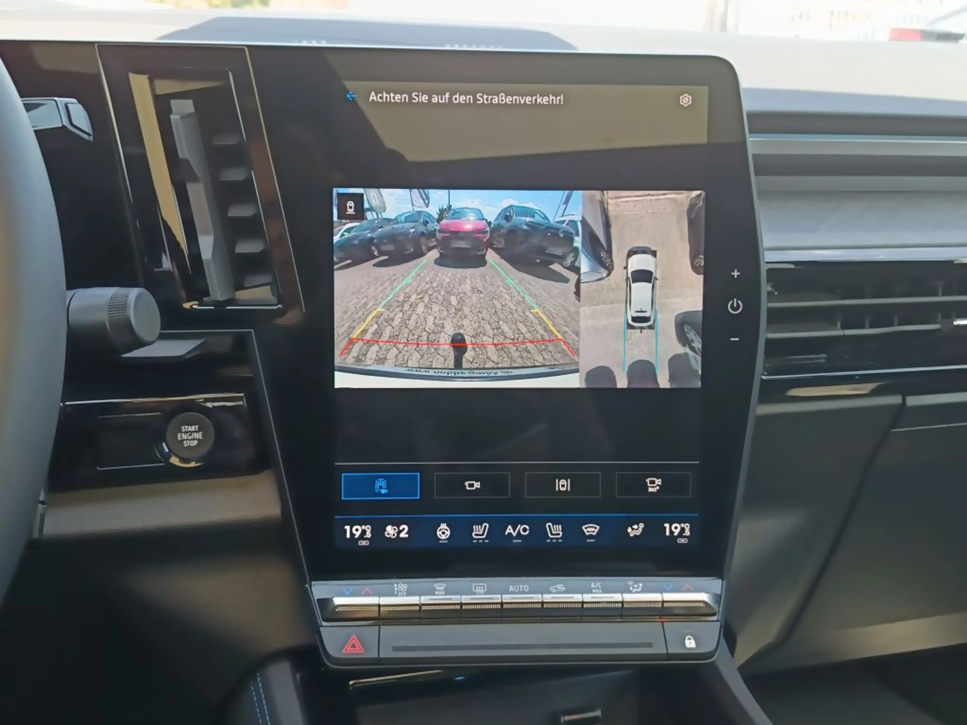 Renault Rafale E-TECH Full Hybrid 200 Esprit Alpine — photo 11