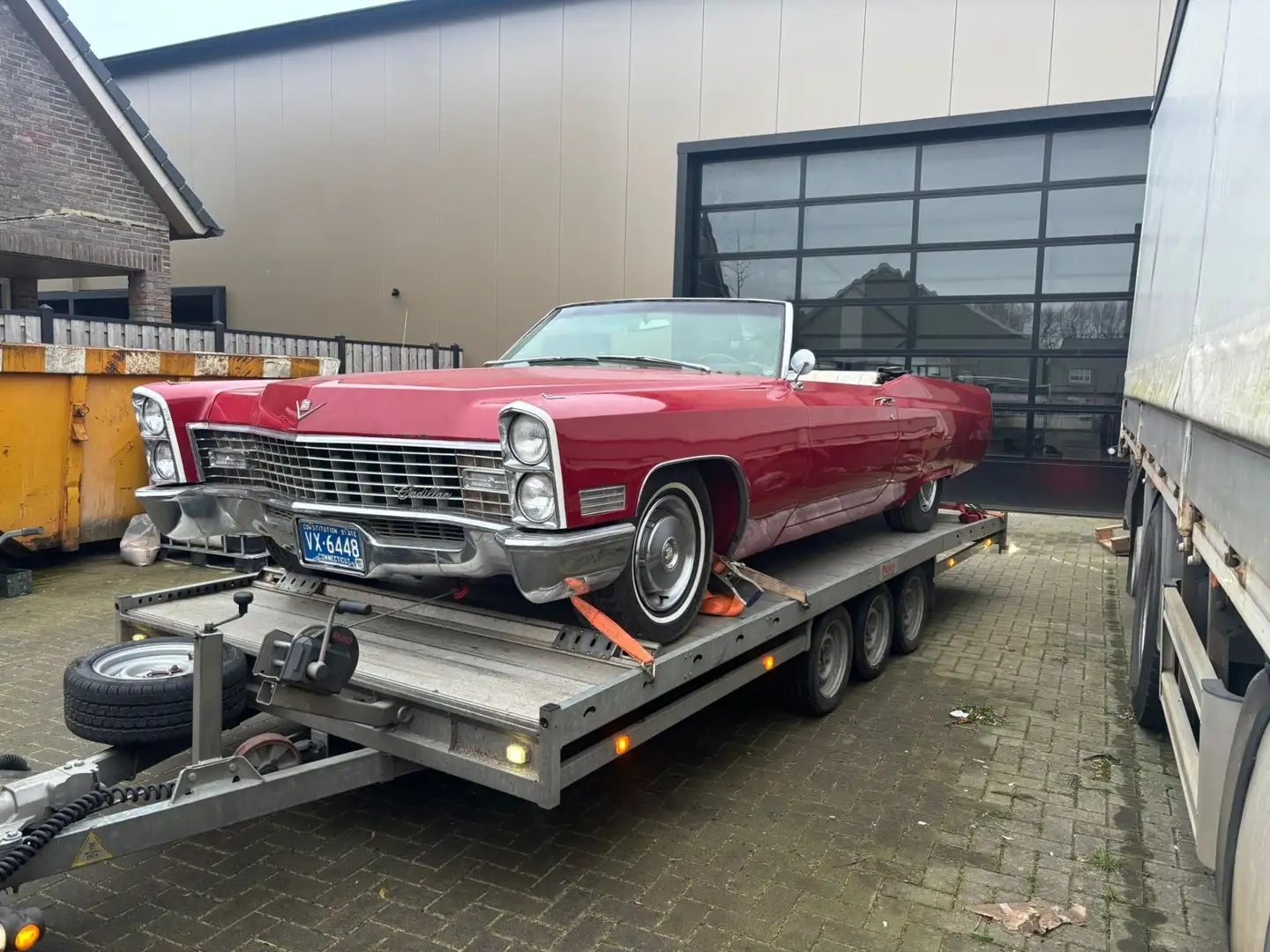 Cadillac Deville Convertible Rouge - 1