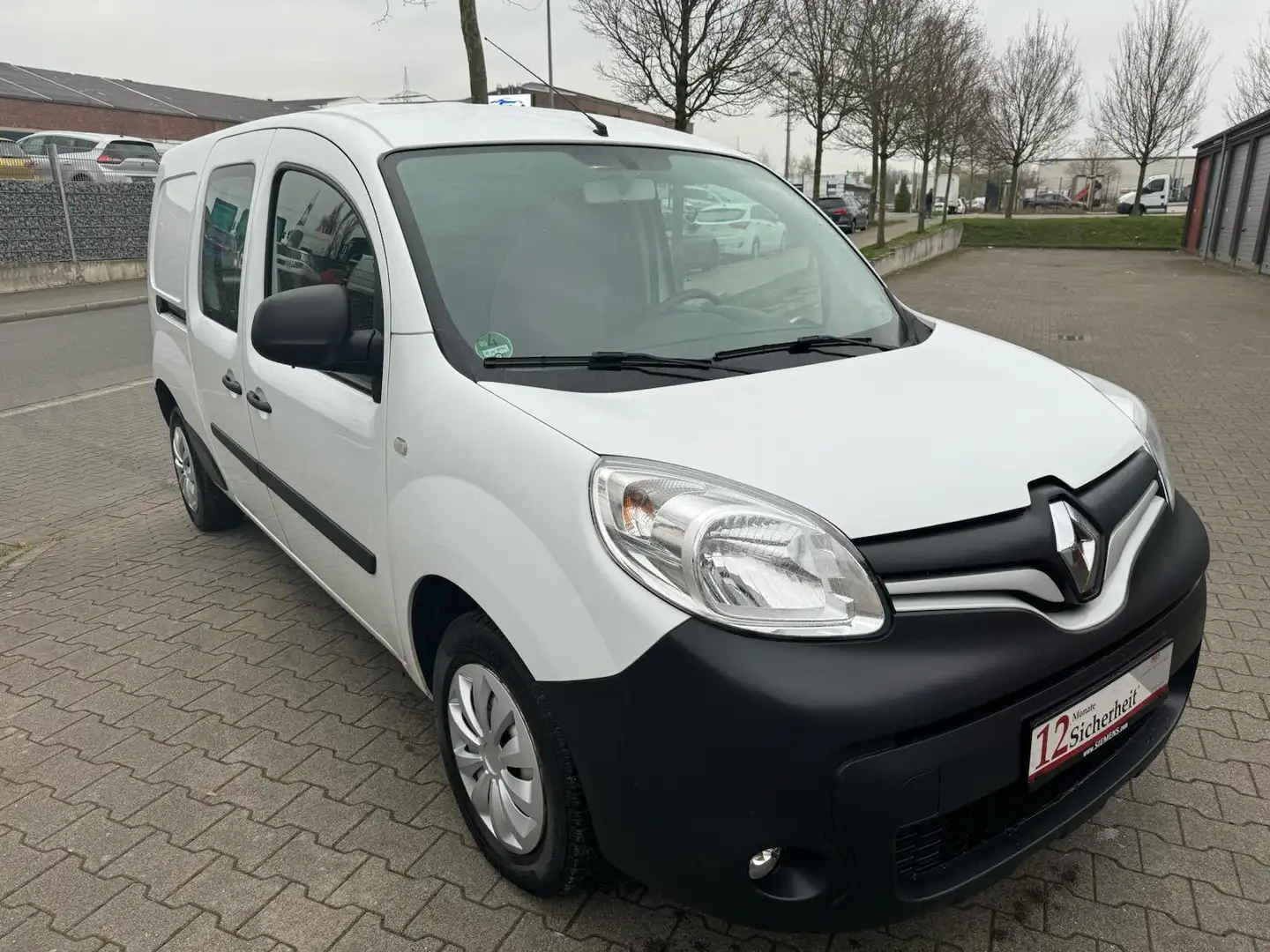 Renault Kangoo Rapid Maxi Extra/1.Hand/Tüv neu 66 kW (90 PS), ... Weiß - 1