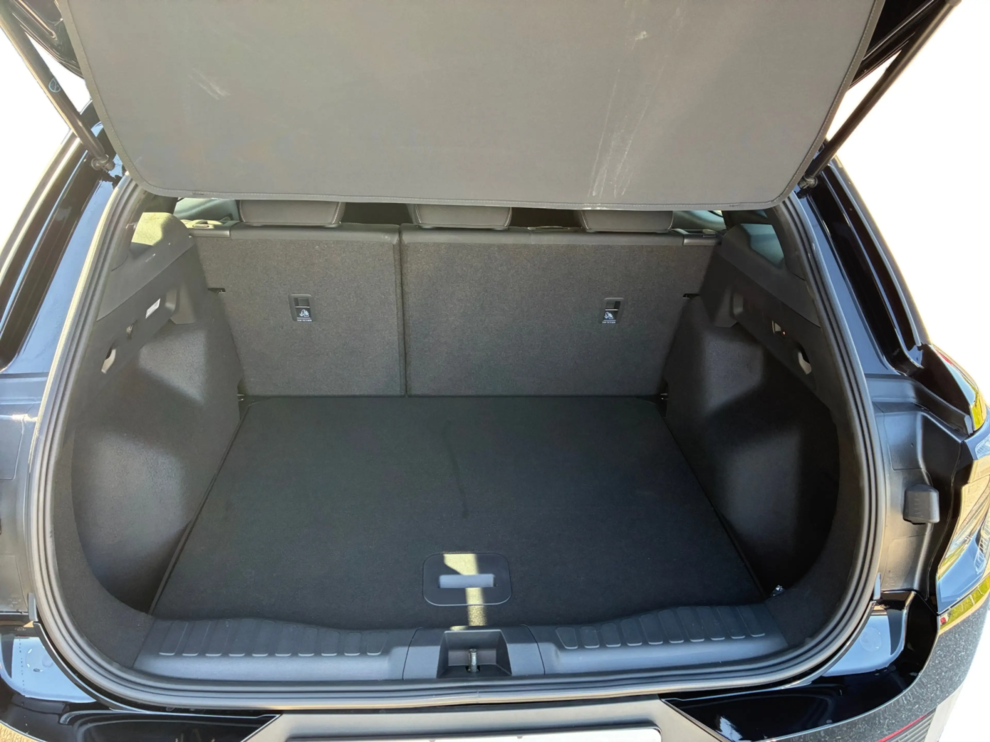 Ford Explorer EXPLORER EV SELECT — photo 15