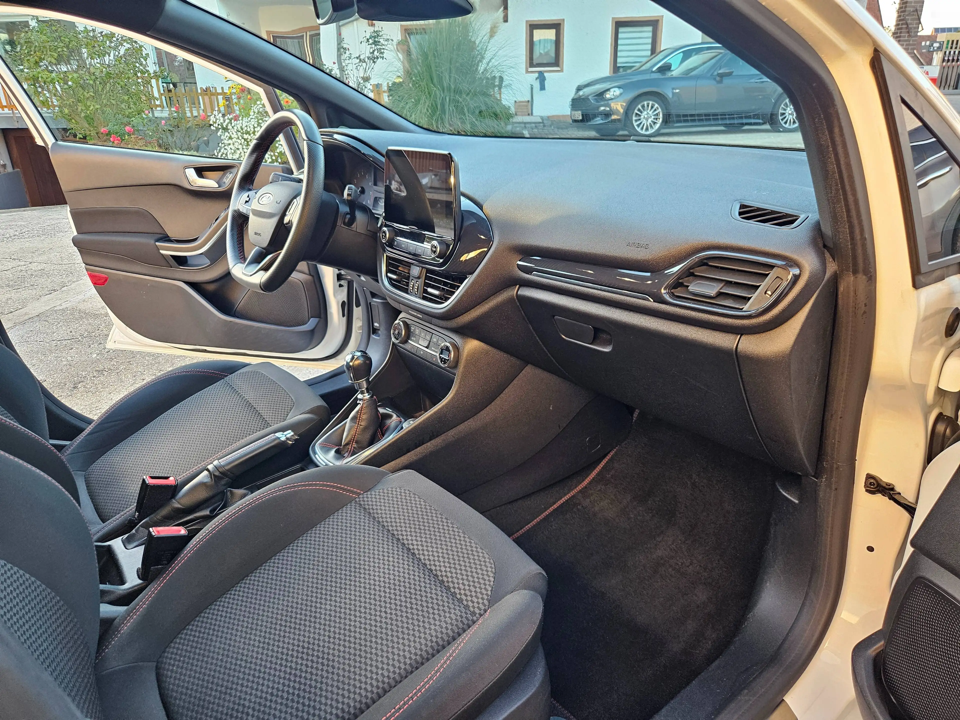 Ford Fiesta ST-Line — photo 13