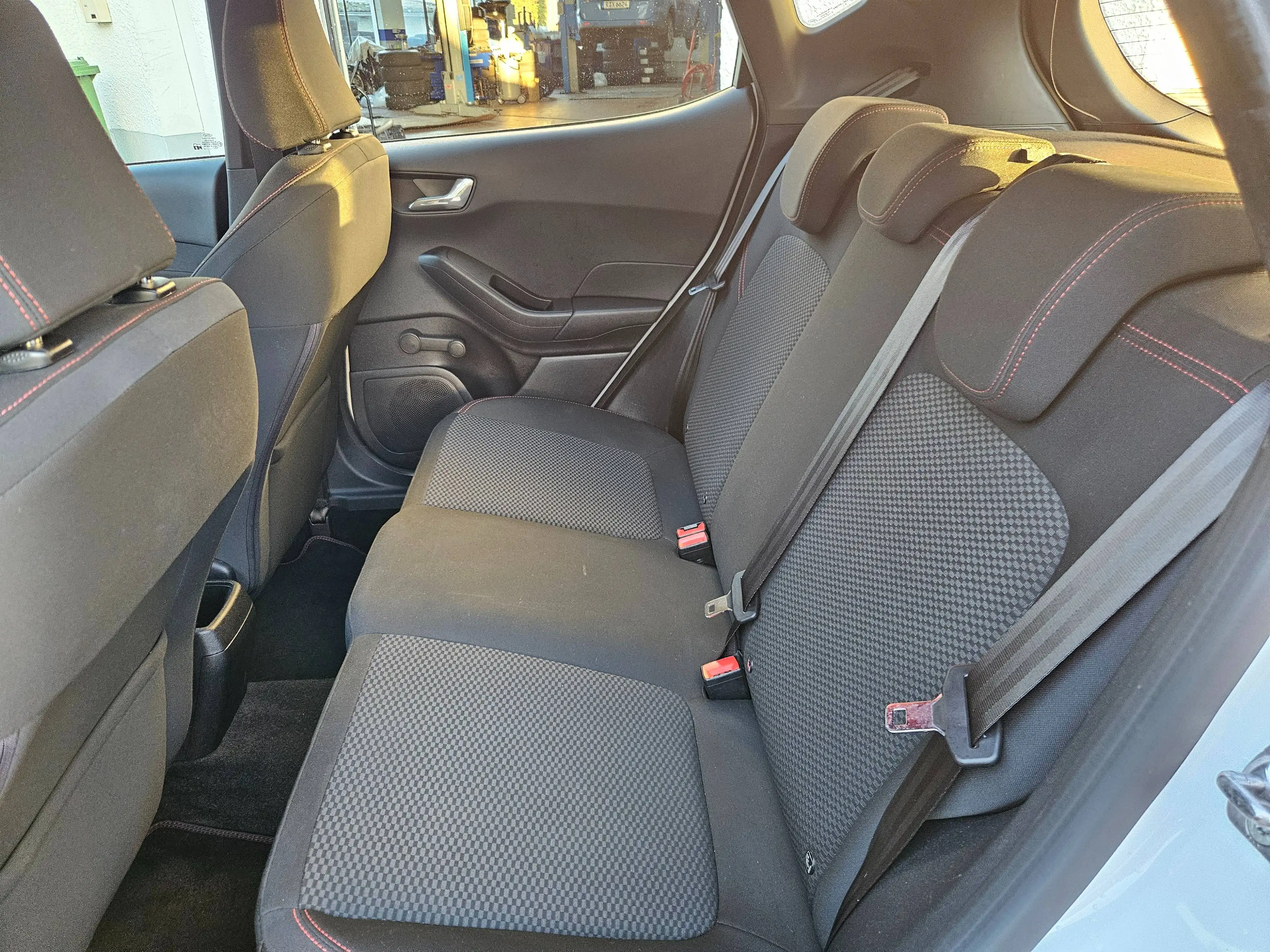 Ford Fiesta ST-Line — photo 14