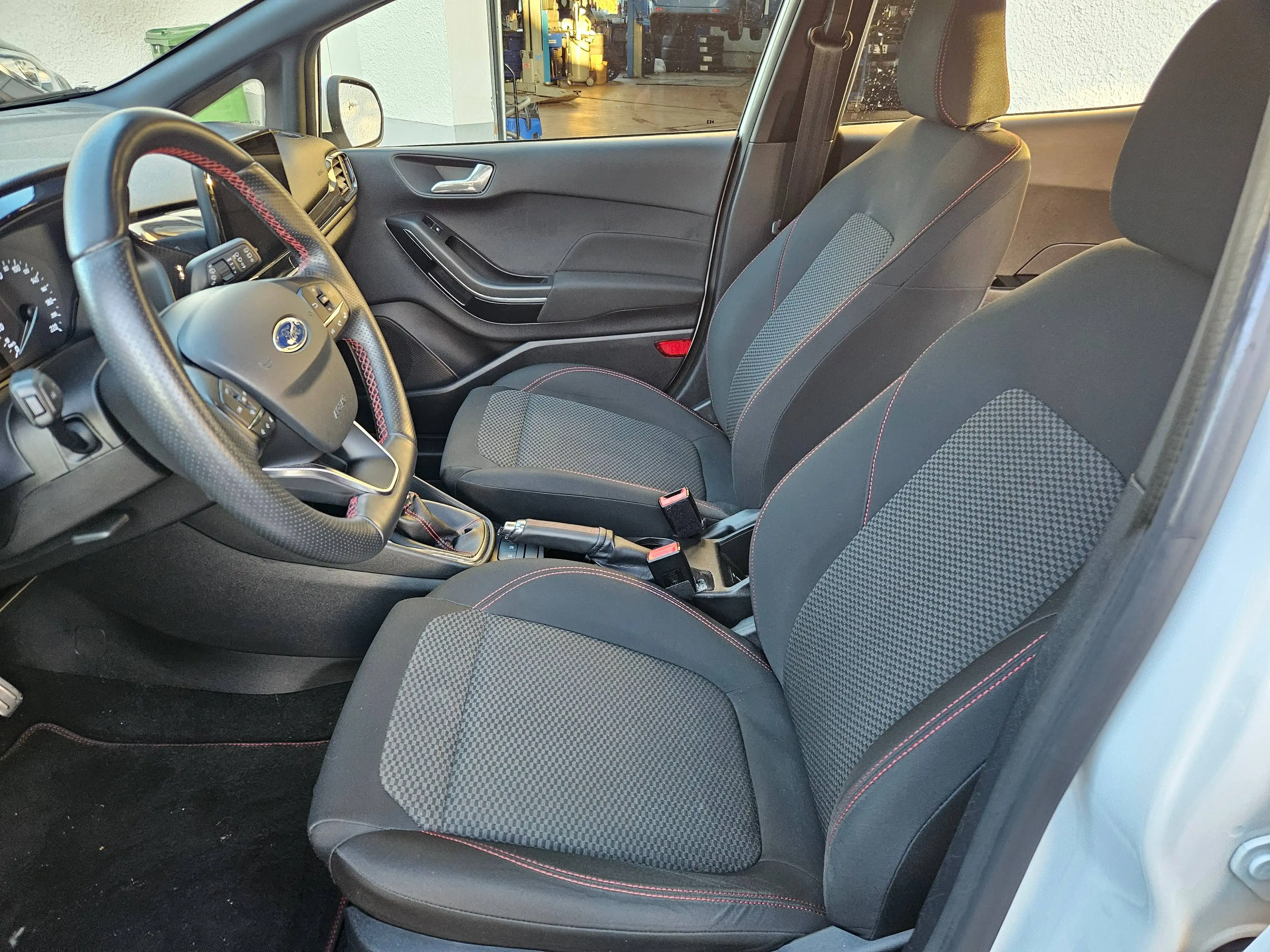 Ford Fiesta ST-Line — photo 12