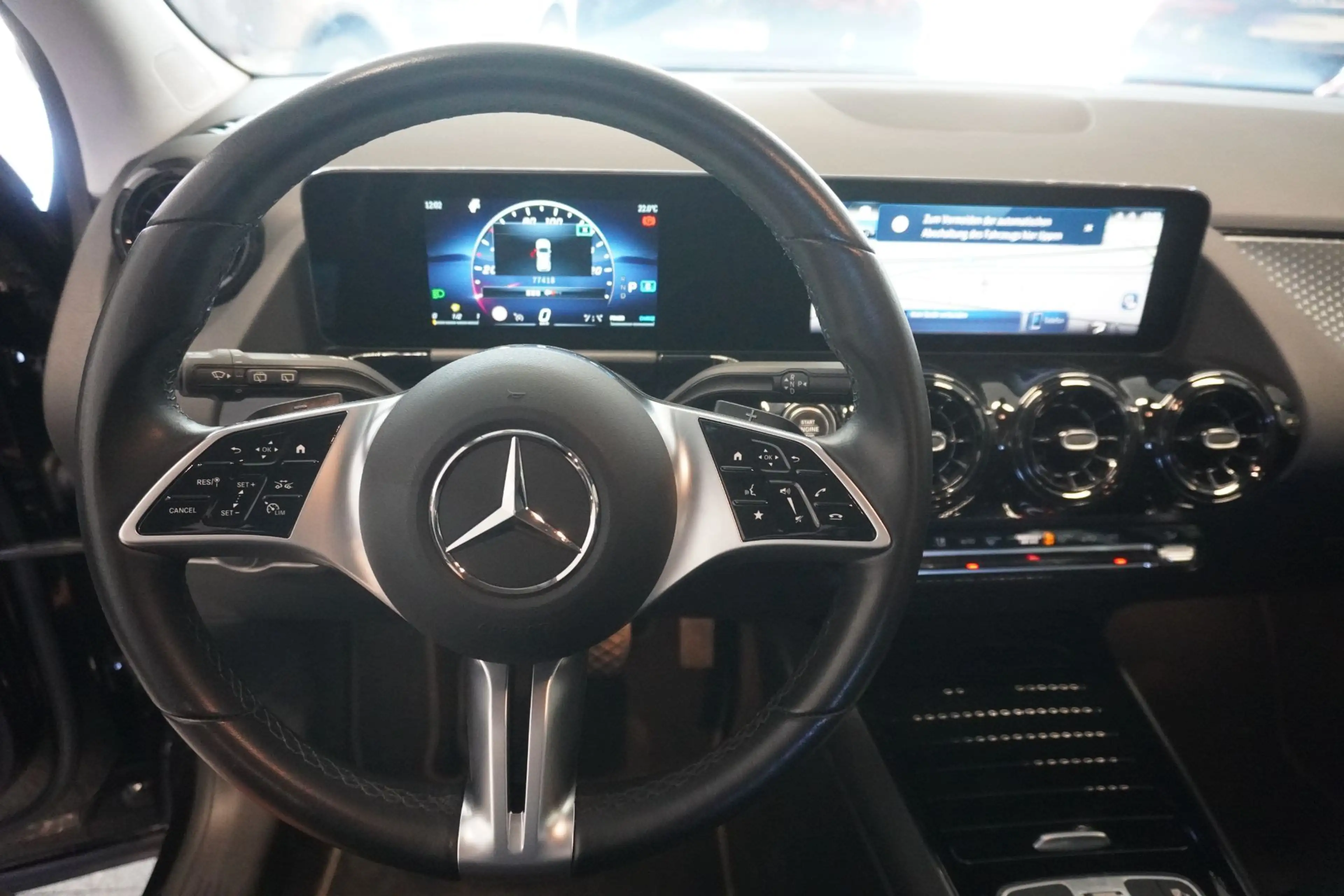 Mercedes-Benz GLA 180 Aut. MY24/Kam./SHZ/Navi — photo 11