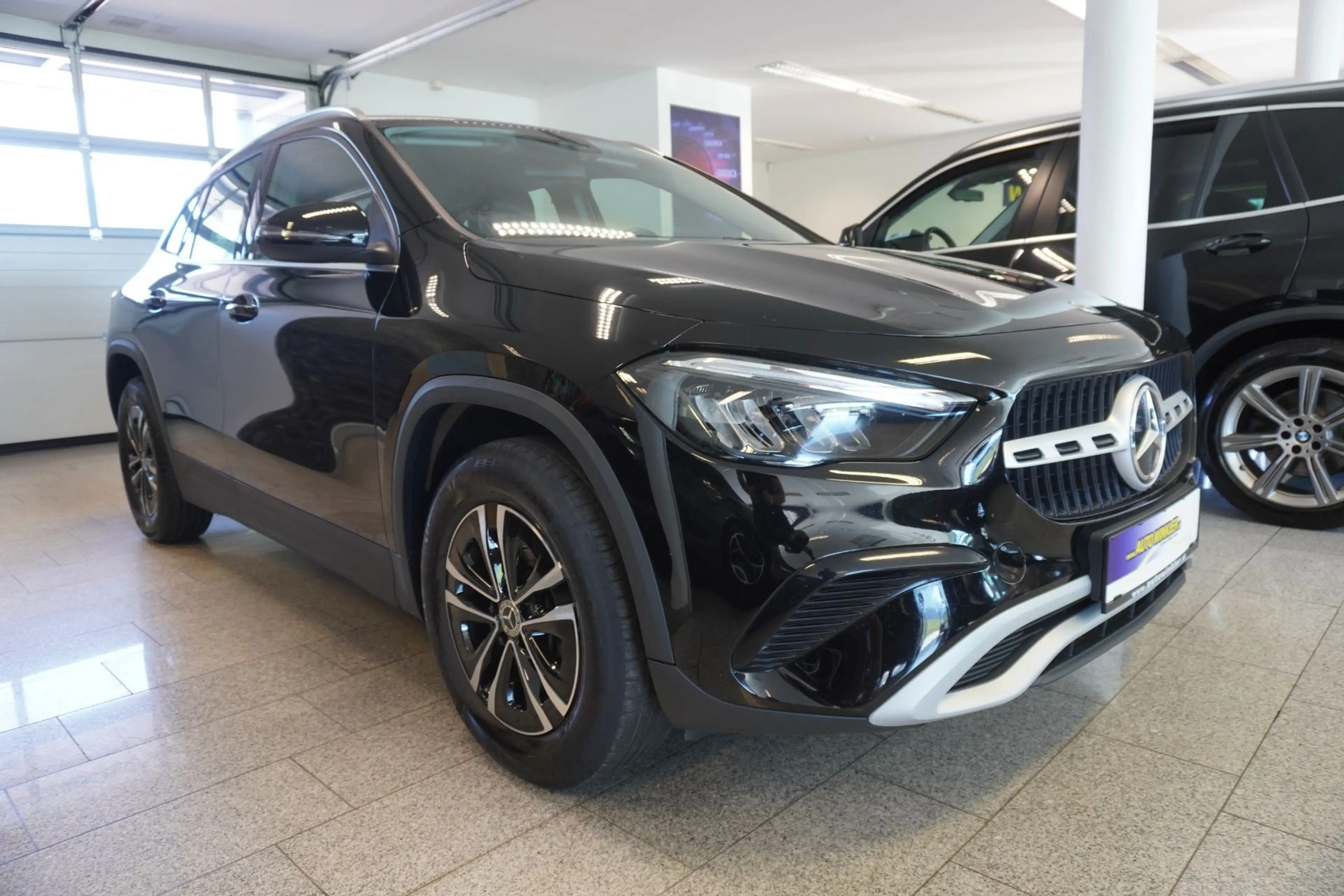 Mercedes-Benz GLA 180 Aut. MY24/Kam./SHZ/Navi — photo 3