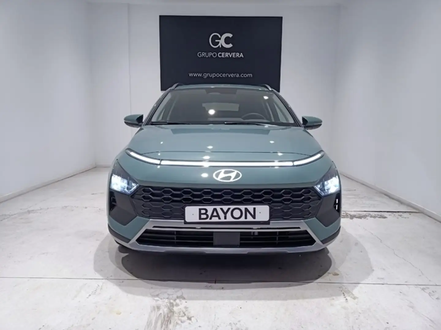 Hyundai BAYON 1.0 TGDI 48V Maxx Verde - 2