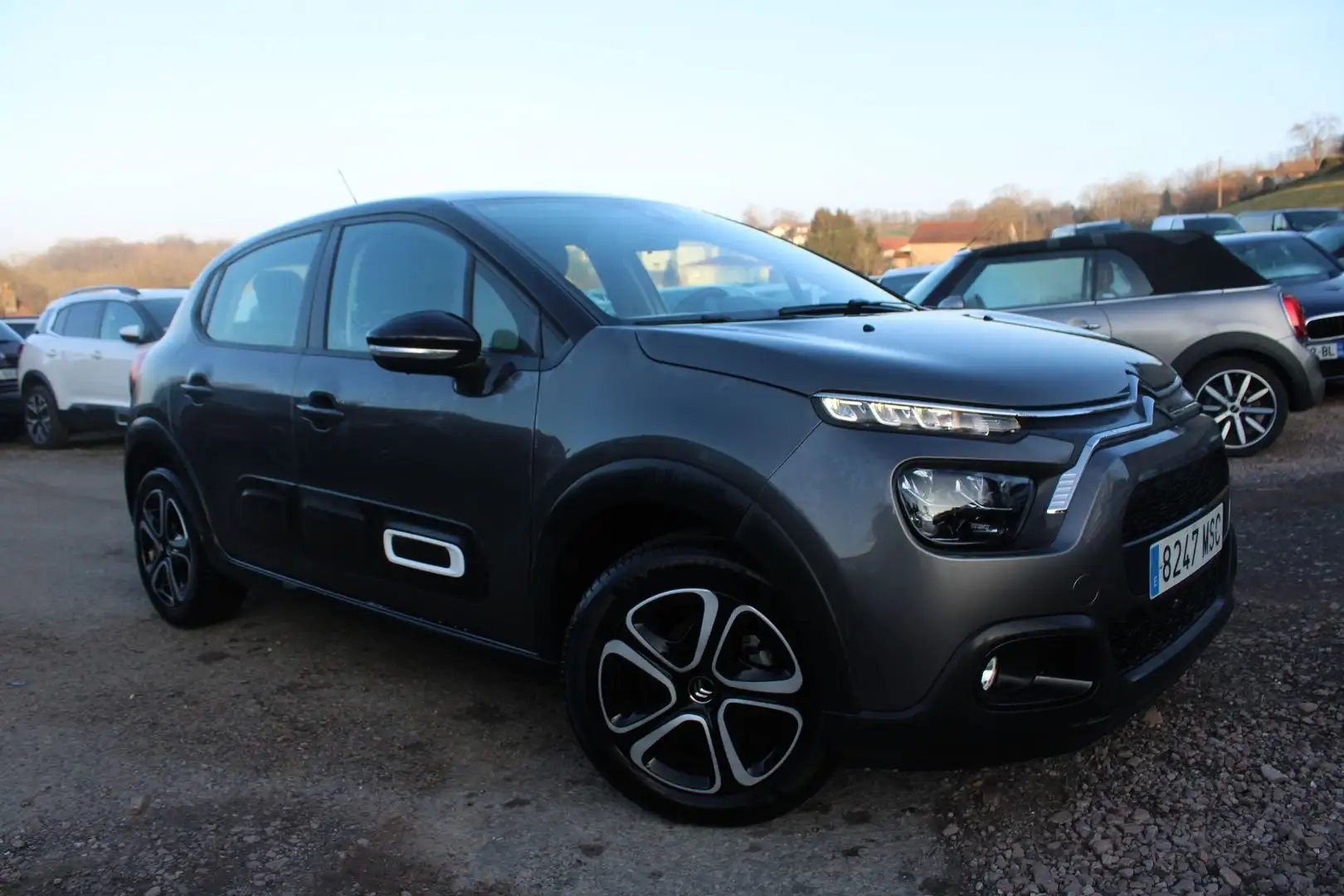 Citroen C3 FEEL PLUS 100 CV 1L5 BLUEHDI GPS USB ABS RÉGULATEU Gris - 1