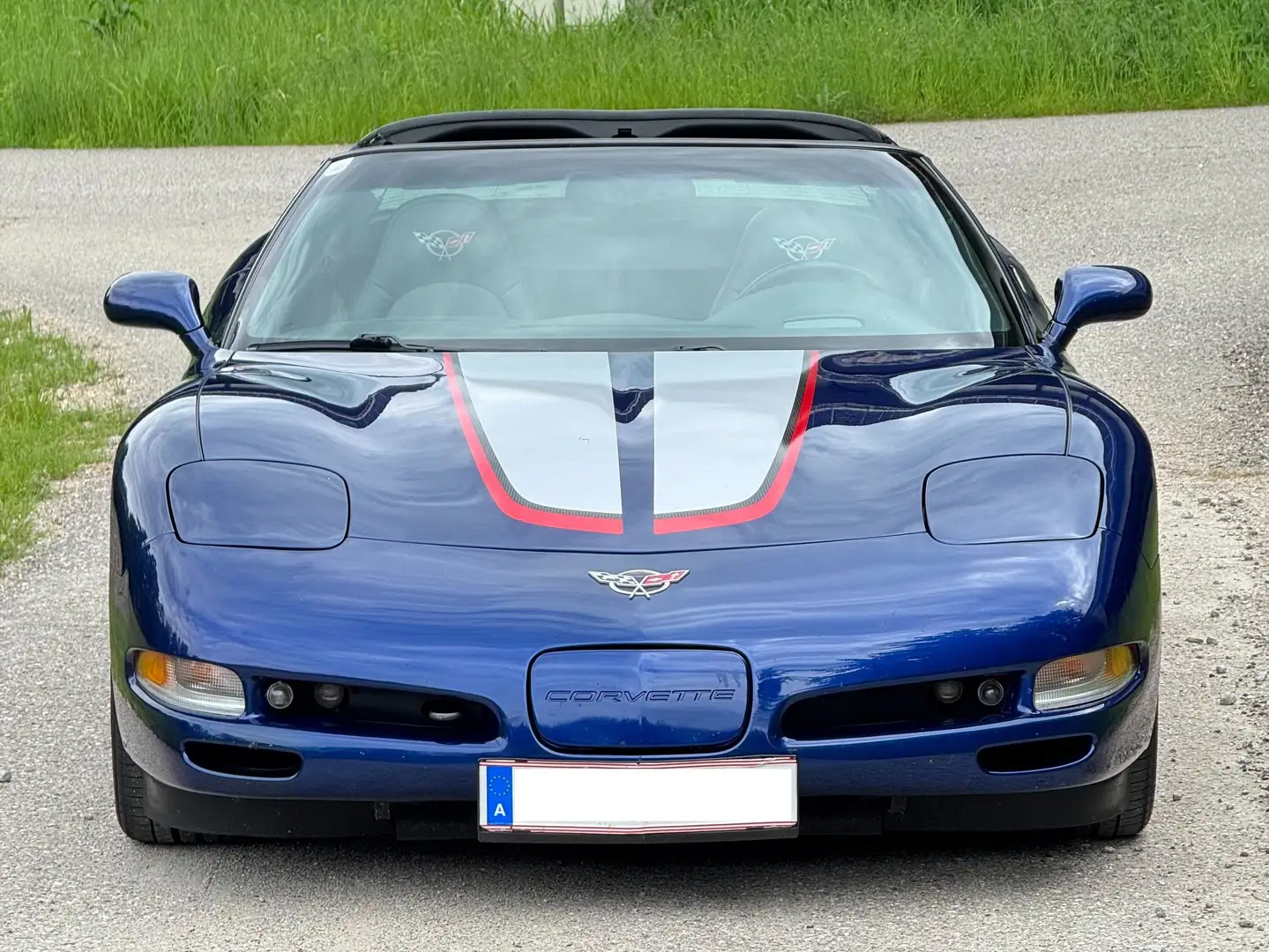 Chevrolet Corvette C5 Commemorative Edition #32 6-Gang Schalter Azul - 1