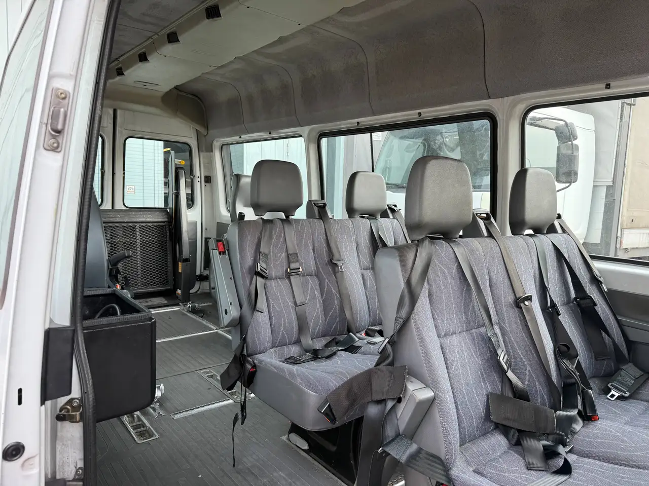 Mercedes-Benz Sprinter 311 CDI/8 POSTI/PULLMINO/PEDANA PER DISABILI/2001, foto 7