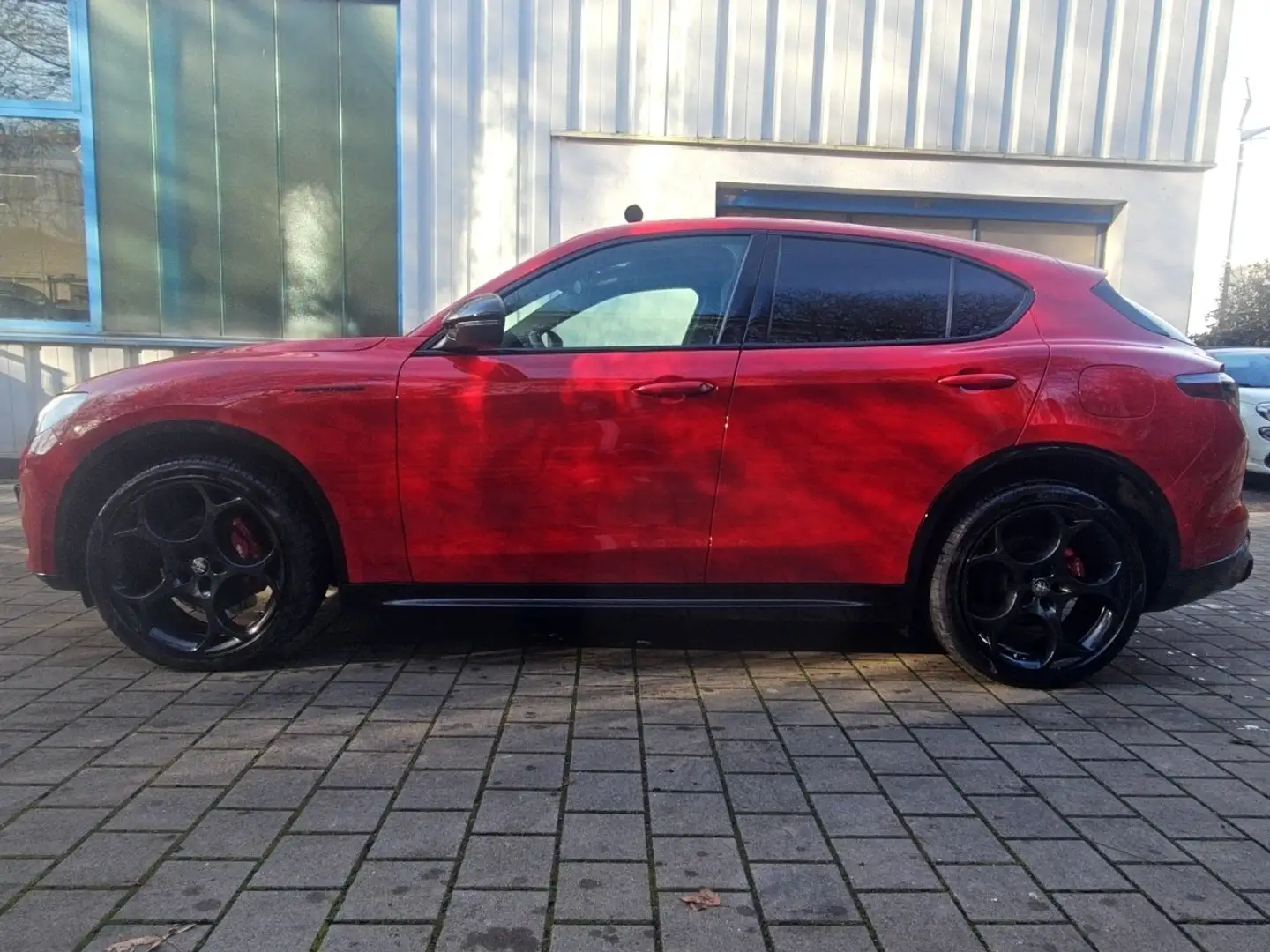 Alfa Romeo Stelvio 2.0 Turbo 16V Competizione Q4 (EURO 6d) Rot - 2