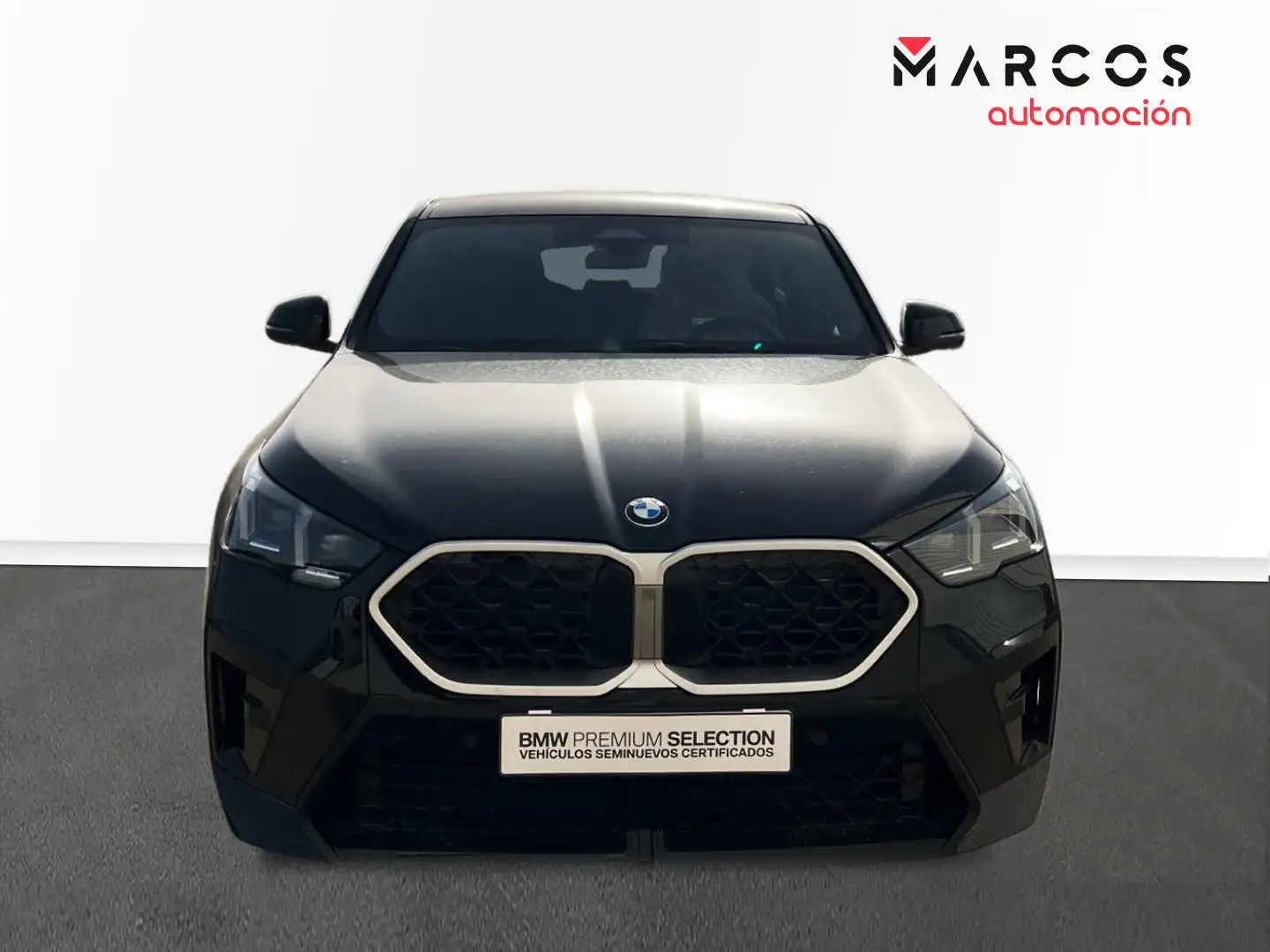BMW X2 sDrive 18dA Noir - 2