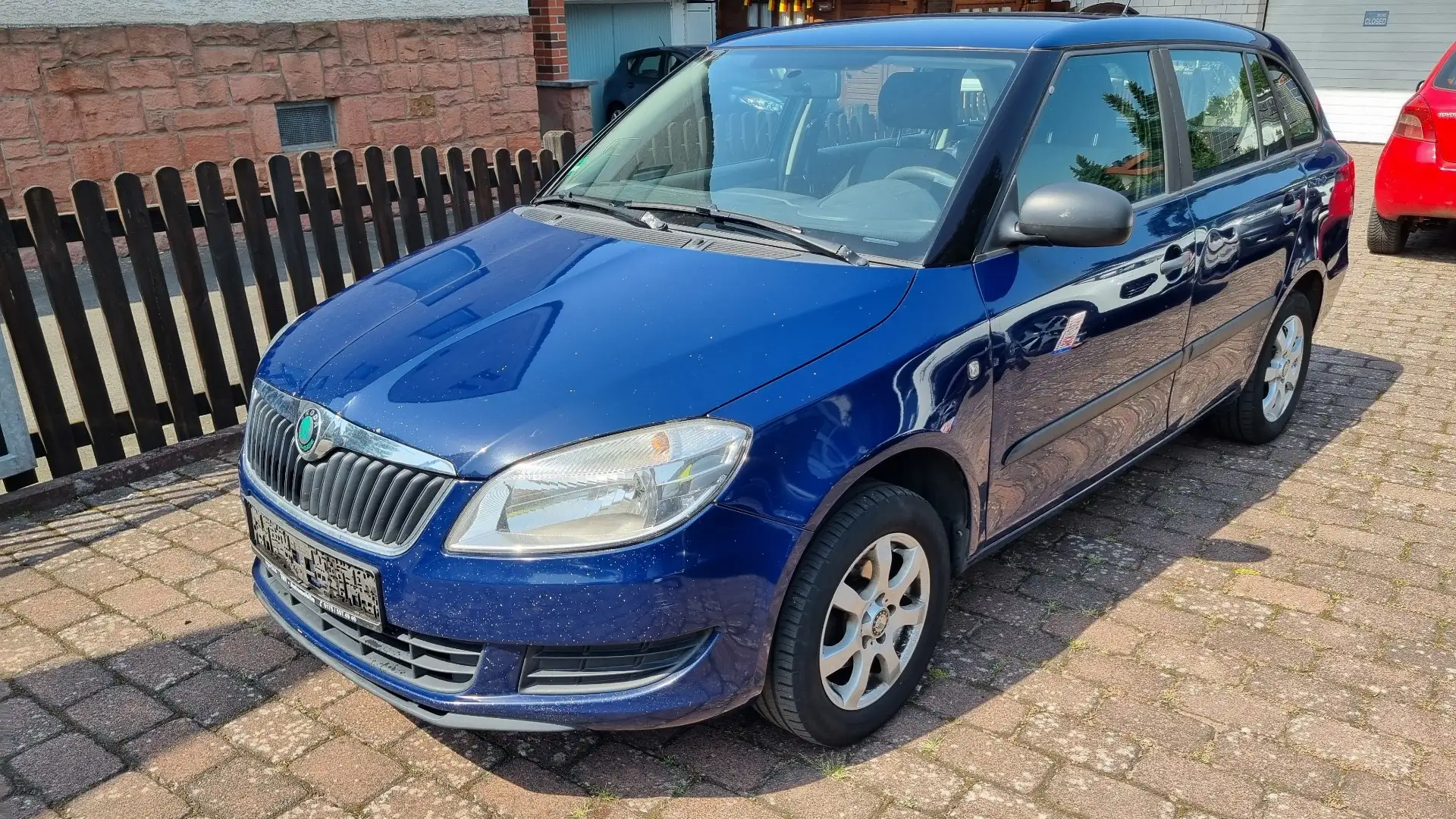 Skoda Fabia Special  Klima Anhängerkupplung Sitzheizung Blau - 1
