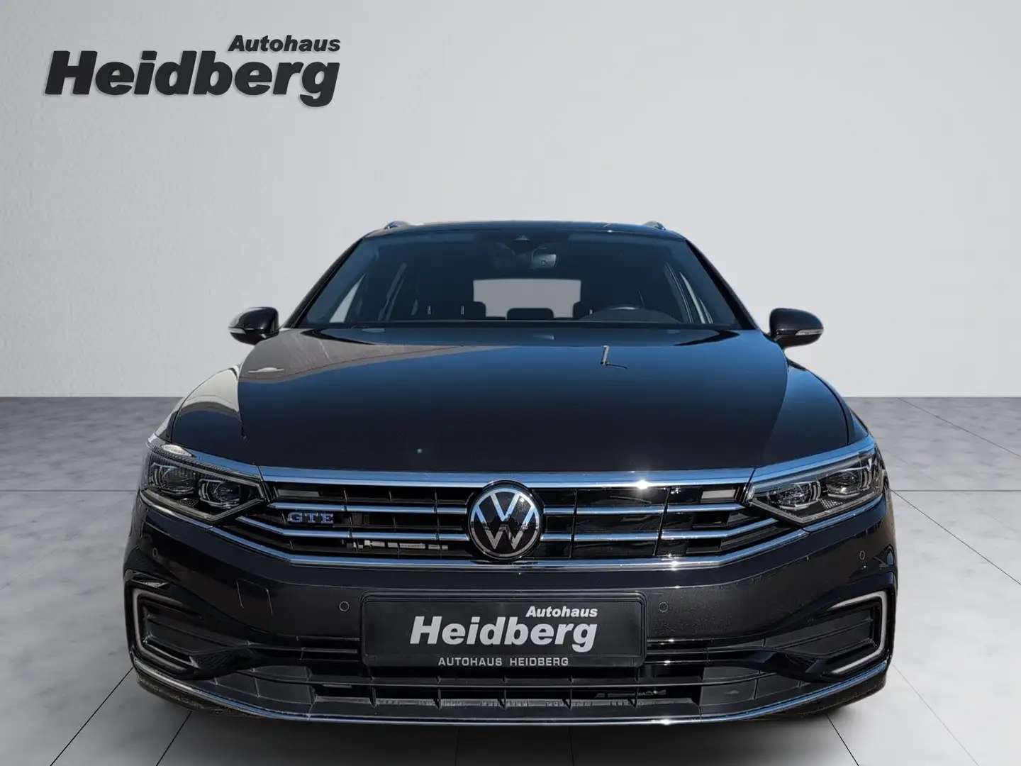 Volkswagen Passat Variant Plug-In-Hybrid GTE Matrix-IQ-Matrix Standhzg AHK-s Grau - 2