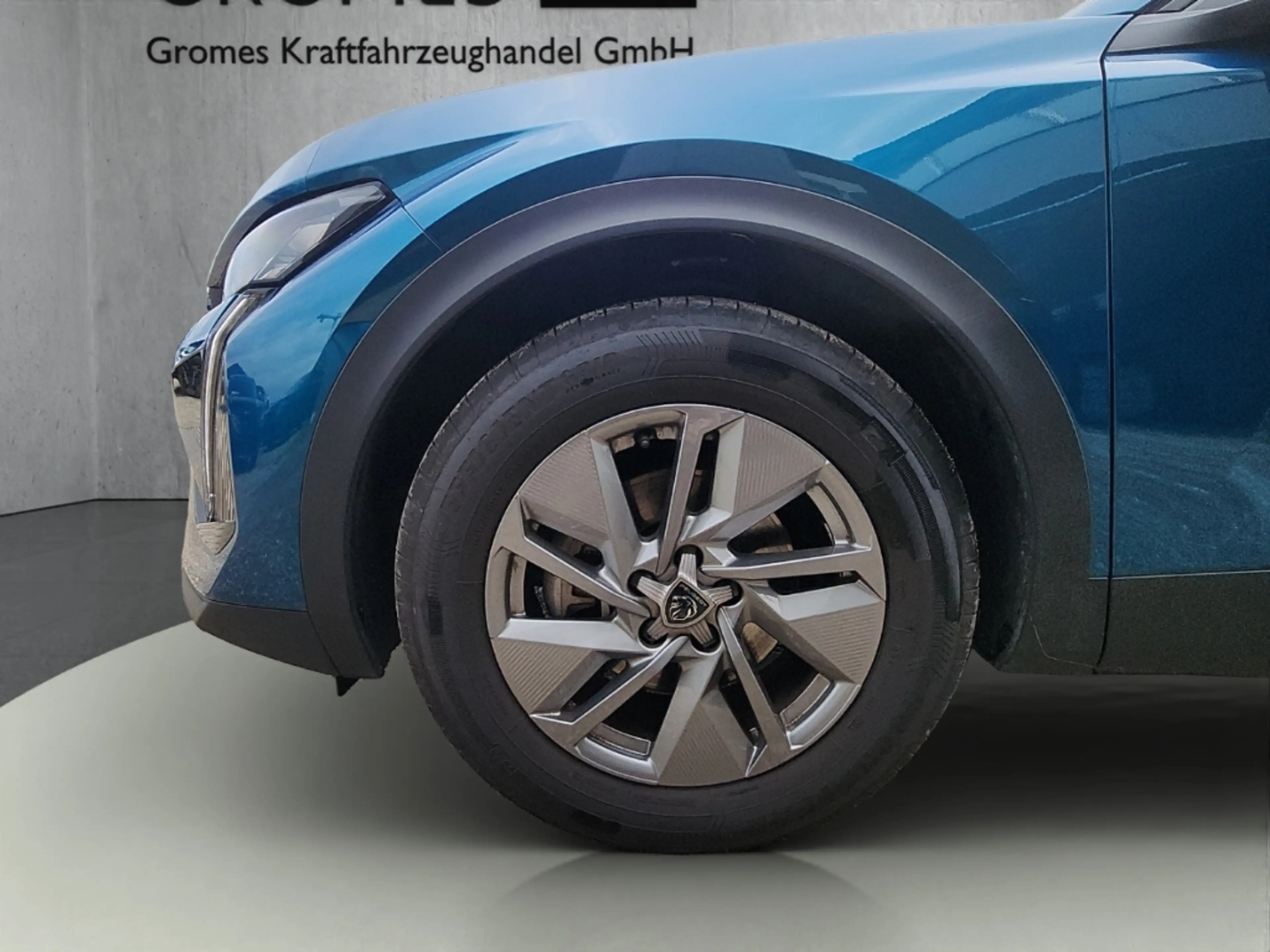Peugeot 408 Allure PT130 EAT8 Navi LED ACC CarPlay R-Kamera — photo 11
