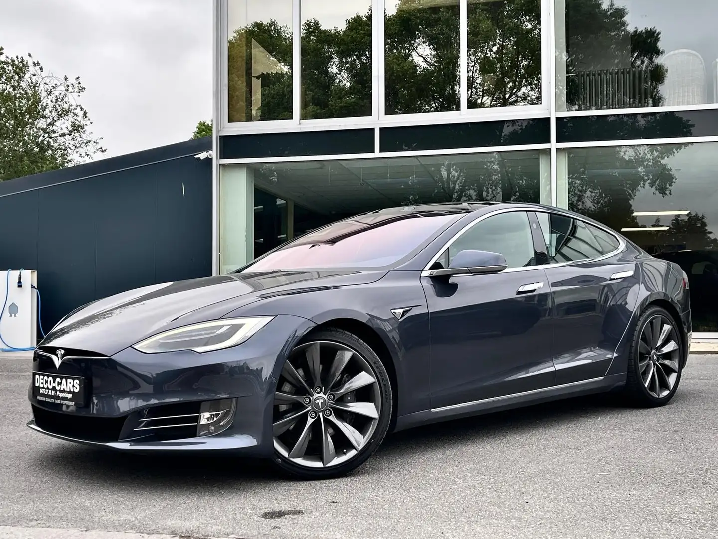 Tesla Model S DUAL MOTOR ! / ZEER NETTE STAAT !!! /   87.437KM Gris - 2