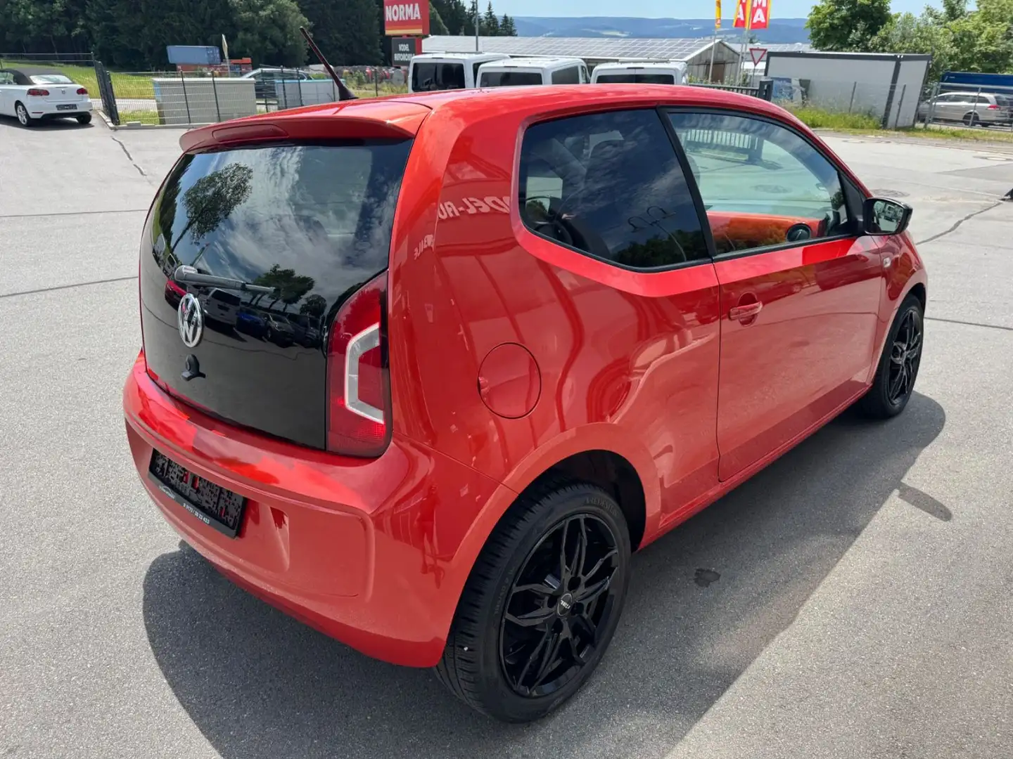 Volkswagen up! groove up! BMT Orange - 2