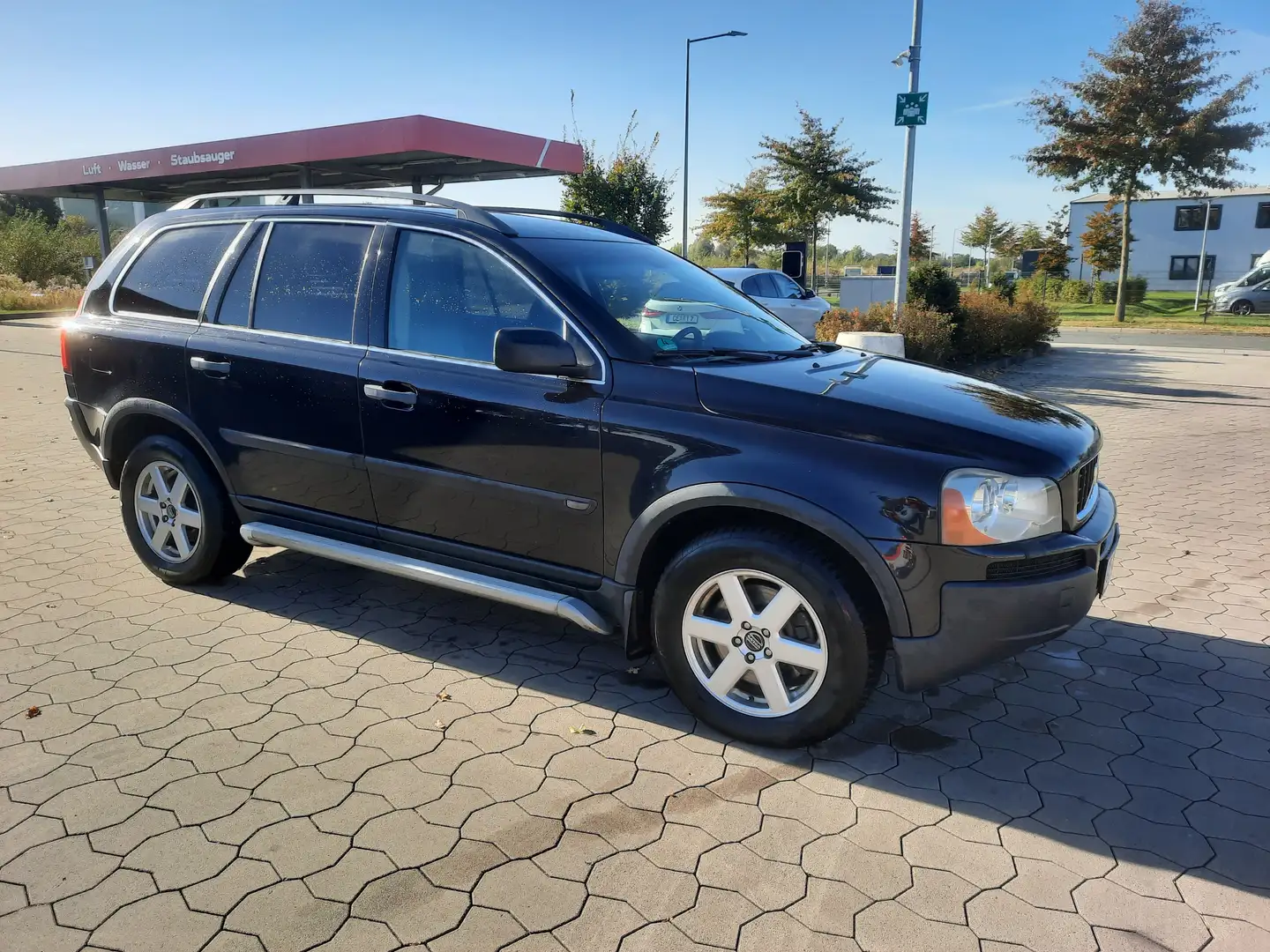 Volvo XC90 XC90+D5+Aut.+Summum Schwarz - 1