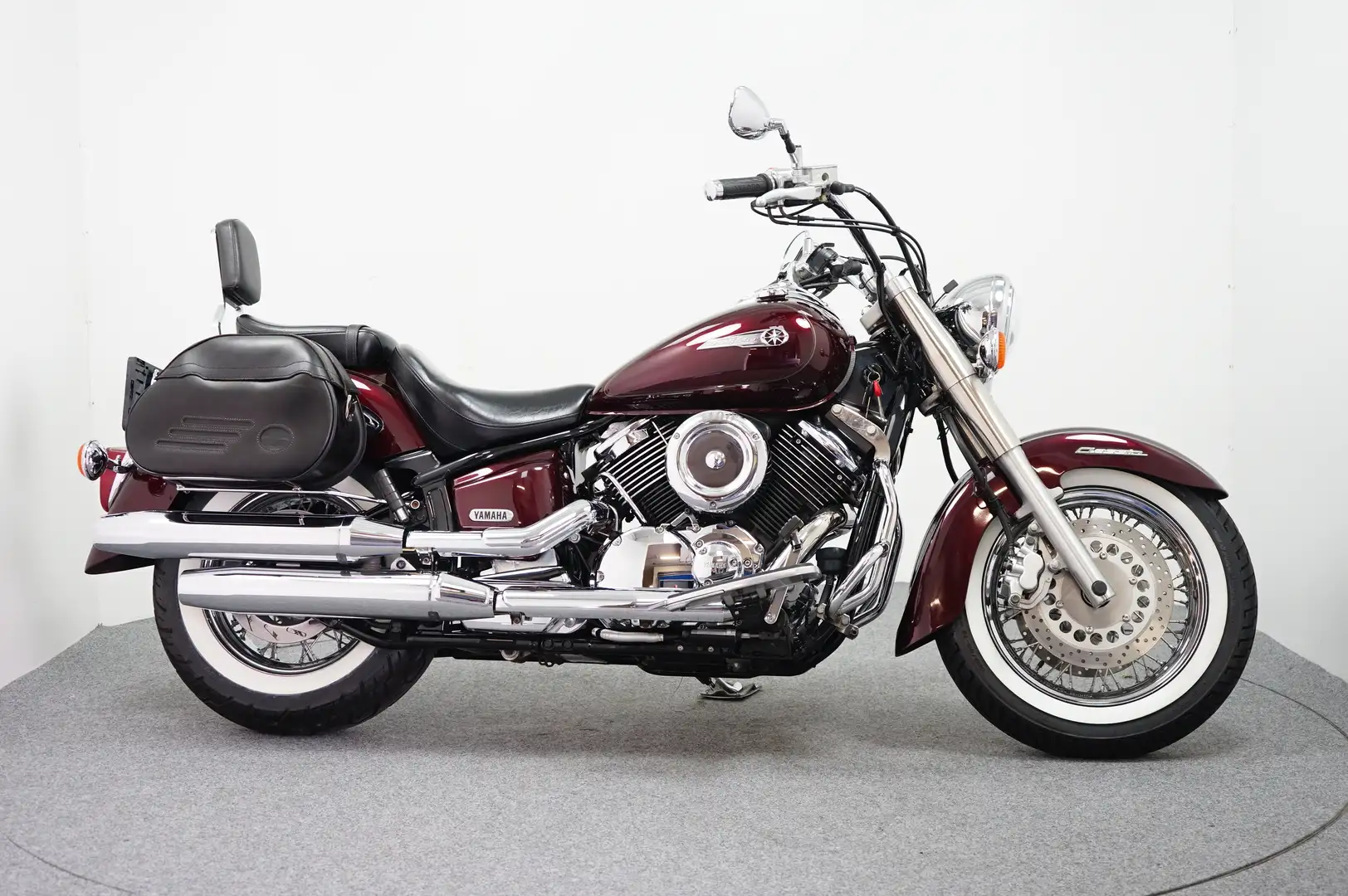 Yamaha XVS 1100 DRAGSTAR CLASIC Rood - 1