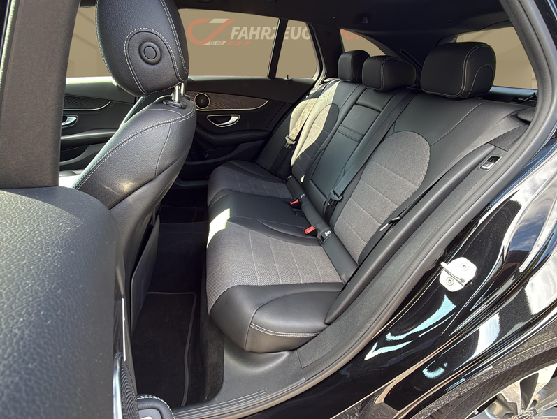 Mercedes-Benz C 250 CGI Avantgarde*ILS LED*Ambiente-Licht — photo 10