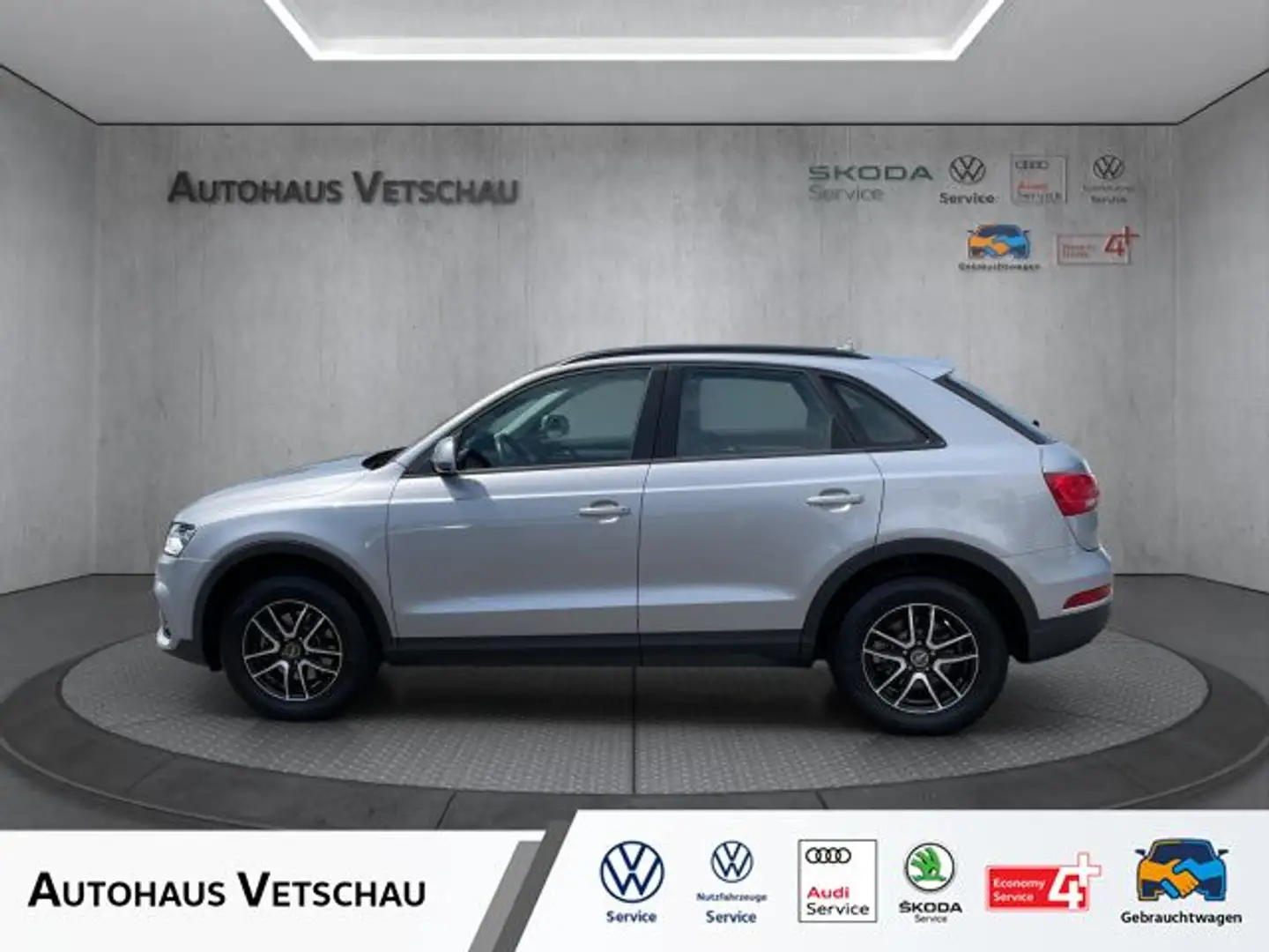 Audi Q3 1.4 TFSI ultra el.HK/PDC/SHZ/PDC/GRA Bluetooth Silber - 1