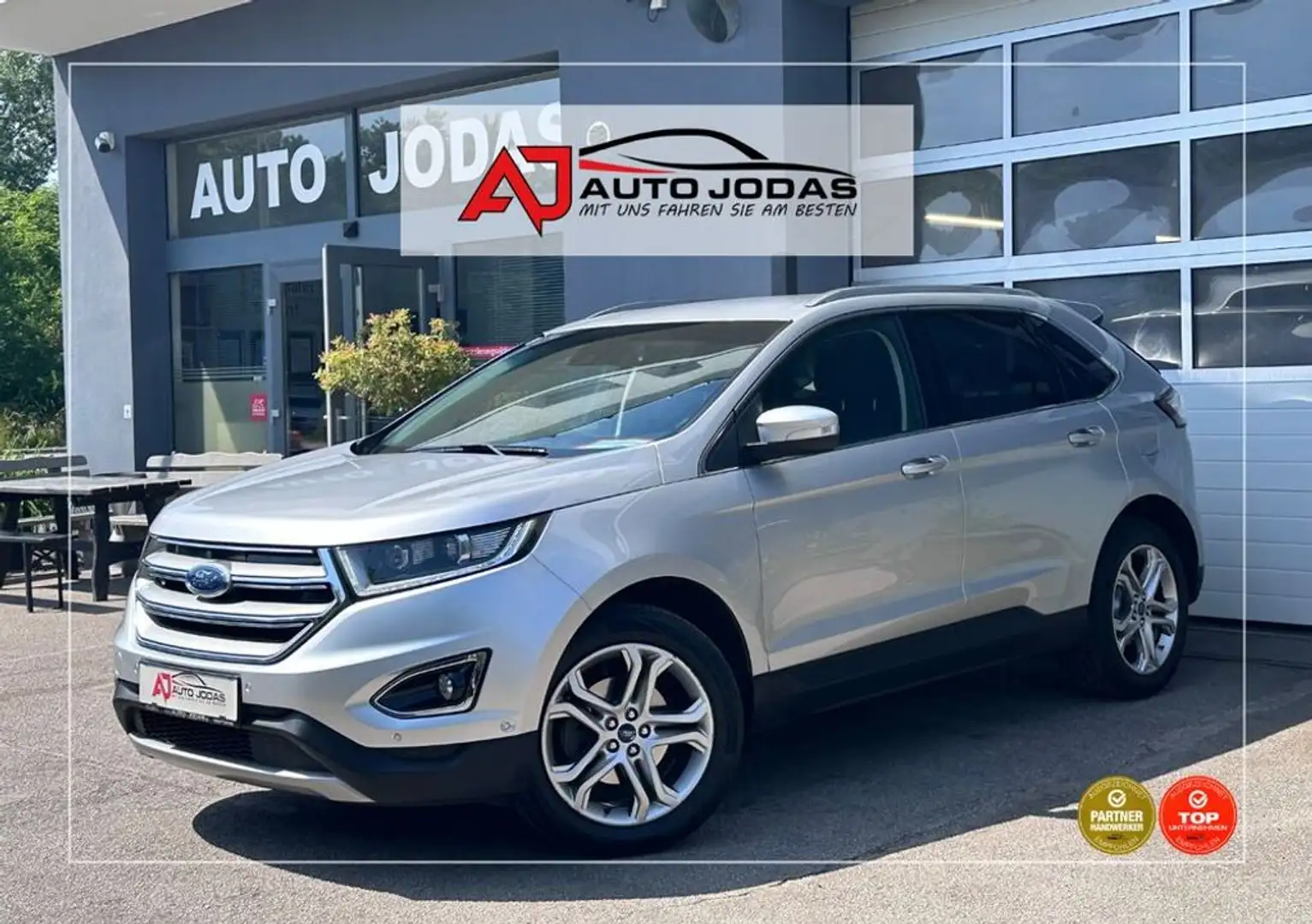 Ford Edge 2.0 TDCi Titanium 4x4 **Kamera/Spurass.** Zilver - 1