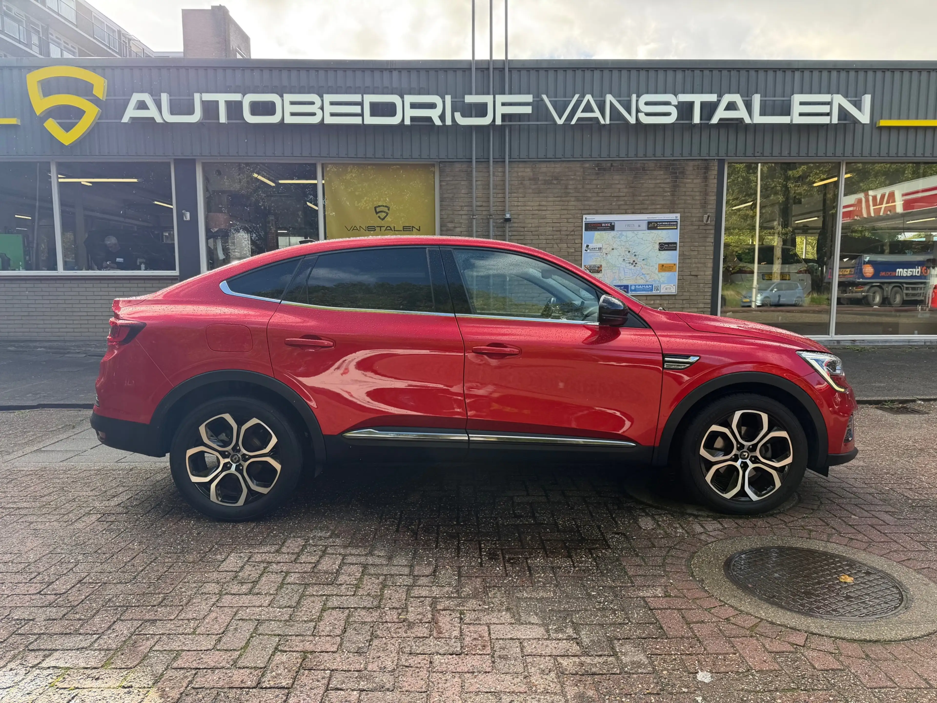 Renault Arkana 1.6 E-Tech full hybrid 145 esprit Alpine|Camera|St — photo 13